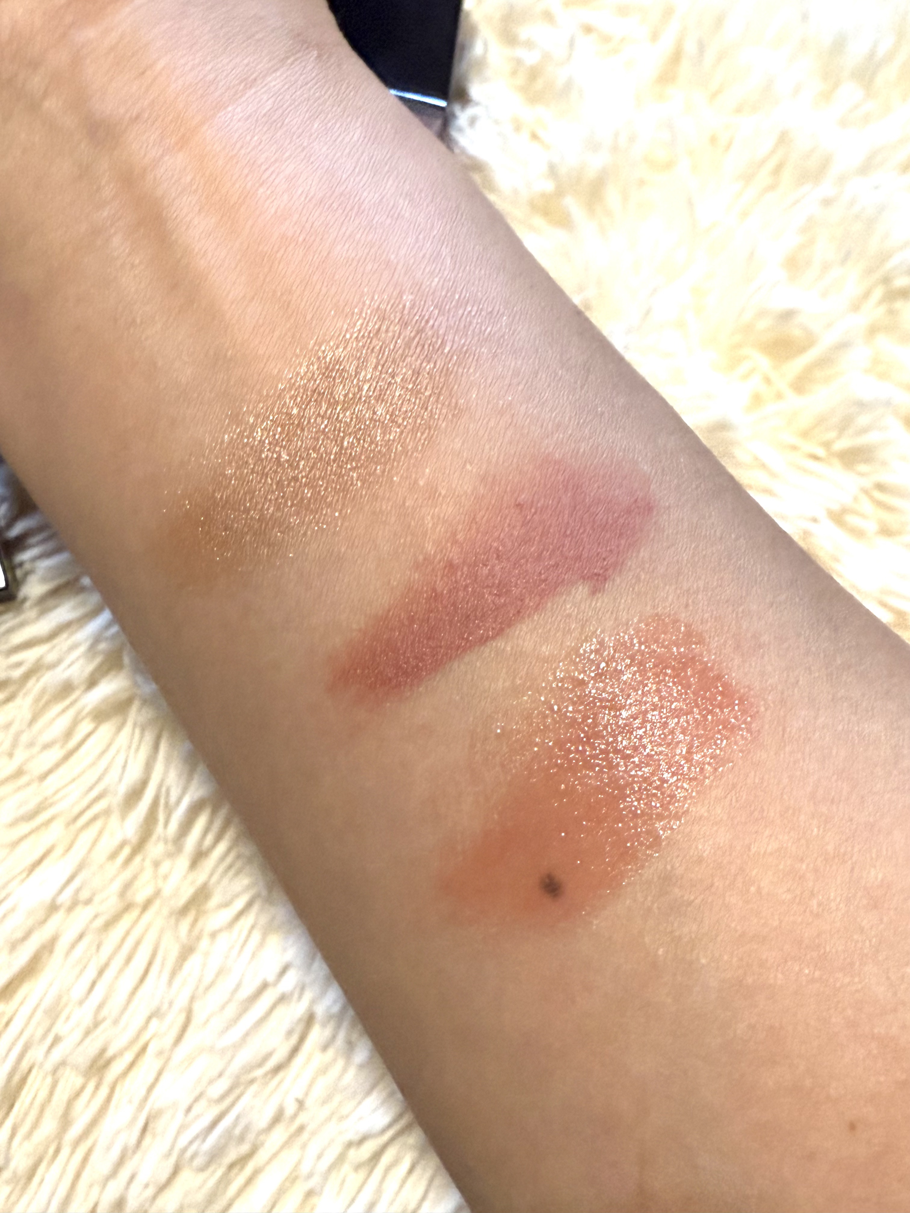 ディオールスキン フォーエヴァー ブラッシュ ソフト フィルター 02 ピオニー/Dior/チークを使ったクチコミ（2枚目）