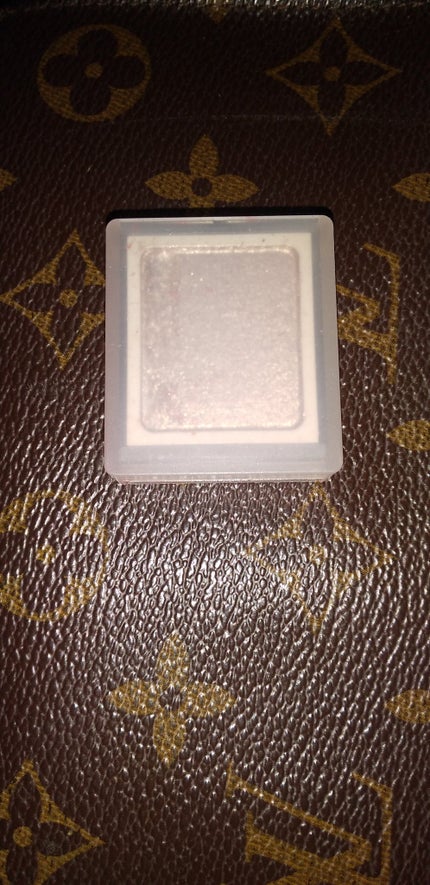 アイカラー/無印良品/単色アイシャドウを使ったクチコミ(1枚目)