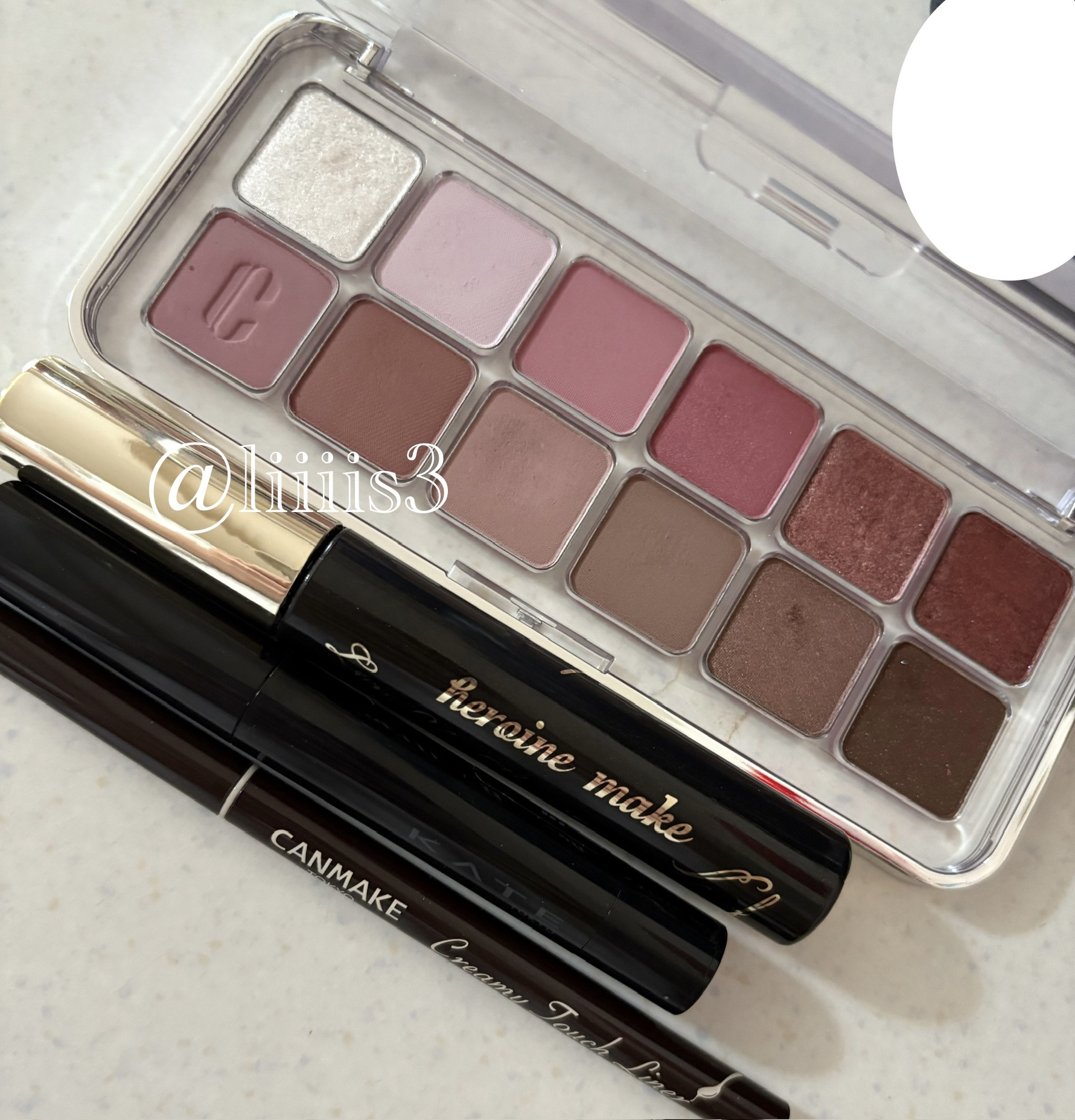 ＼今日のメイク／

✔️CLIO
プロ アイ パレット エアー 05オーキッドクラウド

✔️キャンメイク
クリーミータッチライナー 03ダークブラウン

✔️KATE
リップモンスター ツヤバース EX-2悪魔の快楽

✔️ヒロインメイク