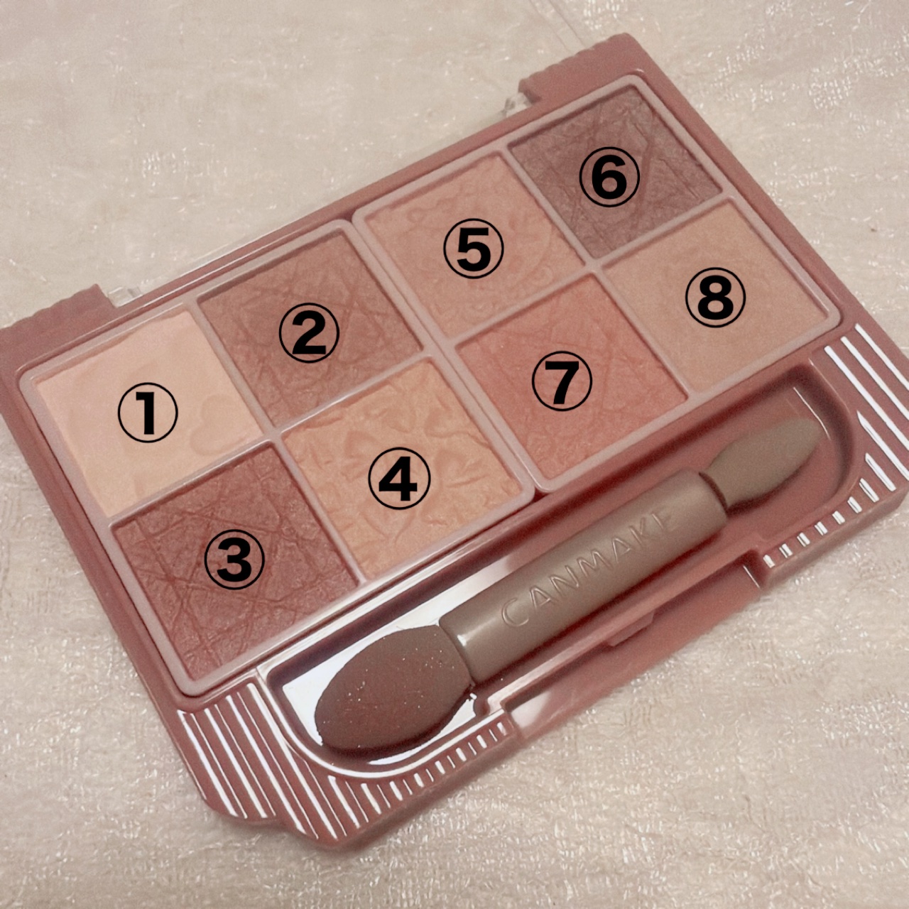 プティパレットアイズ（マットタイプ）/キャンメイク/パウダーアイシャドウを使ったクチコミ（2枚目）