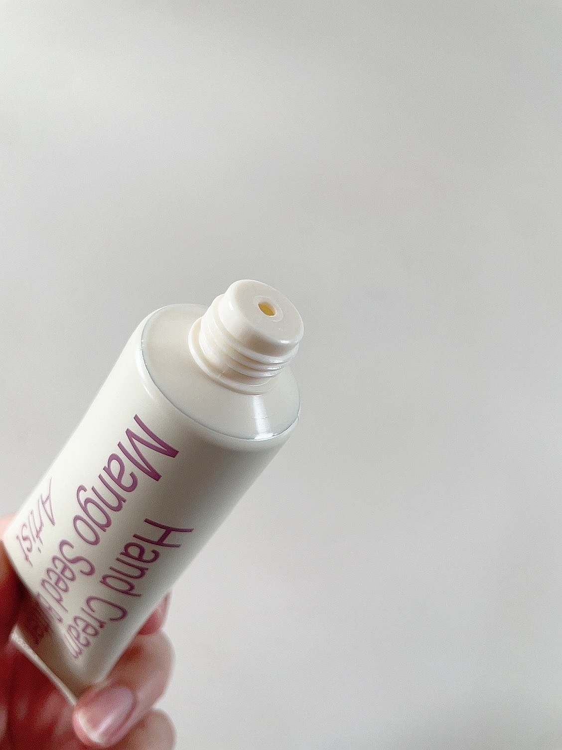 パフュームシルキーハンドクリーム/hetras/ハンドクリームを使ったクチコミ（3枚目）