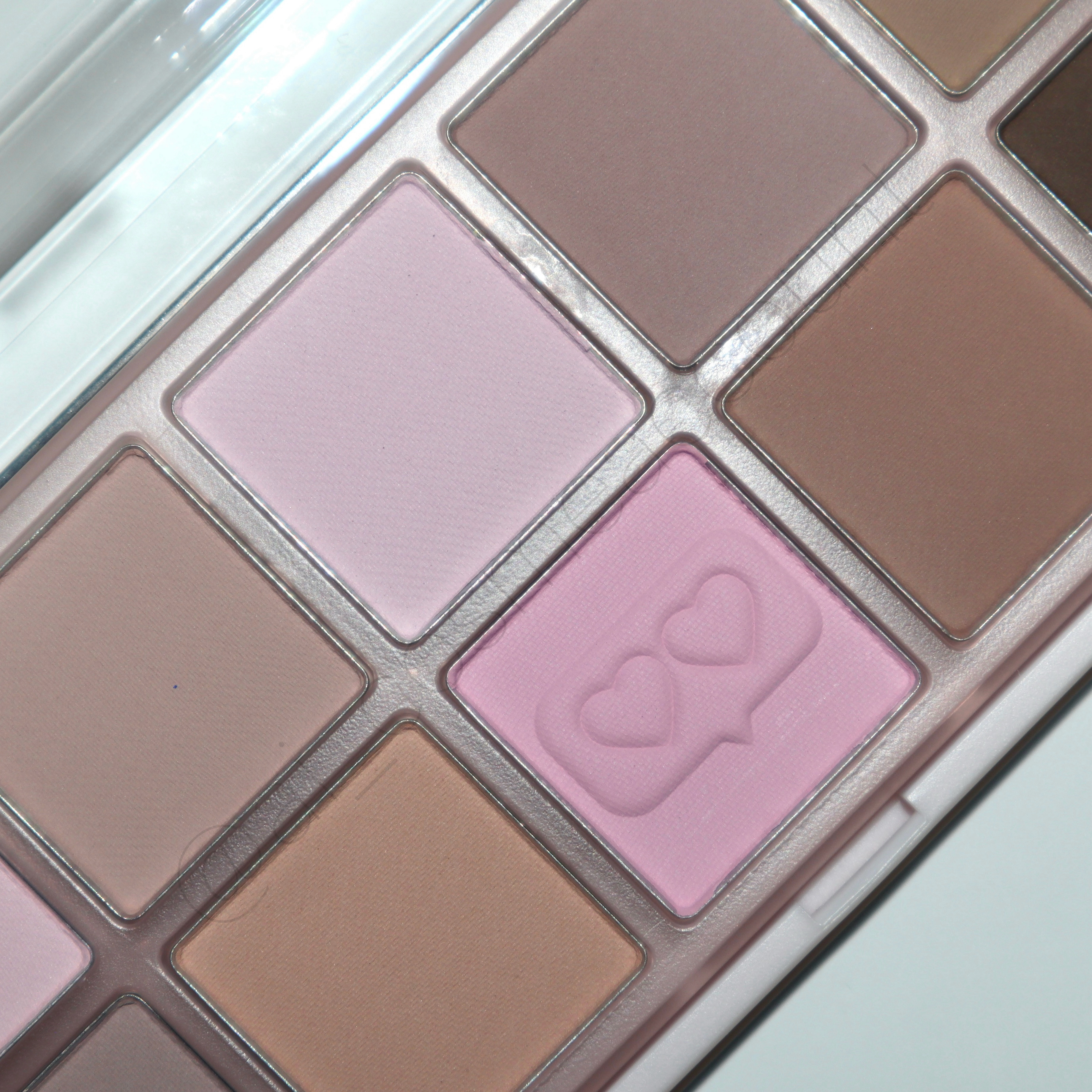 MDショールモーメント アイシャドウパレット/mude./アイシャドウパレットを使ったクチコミ（3枚目）