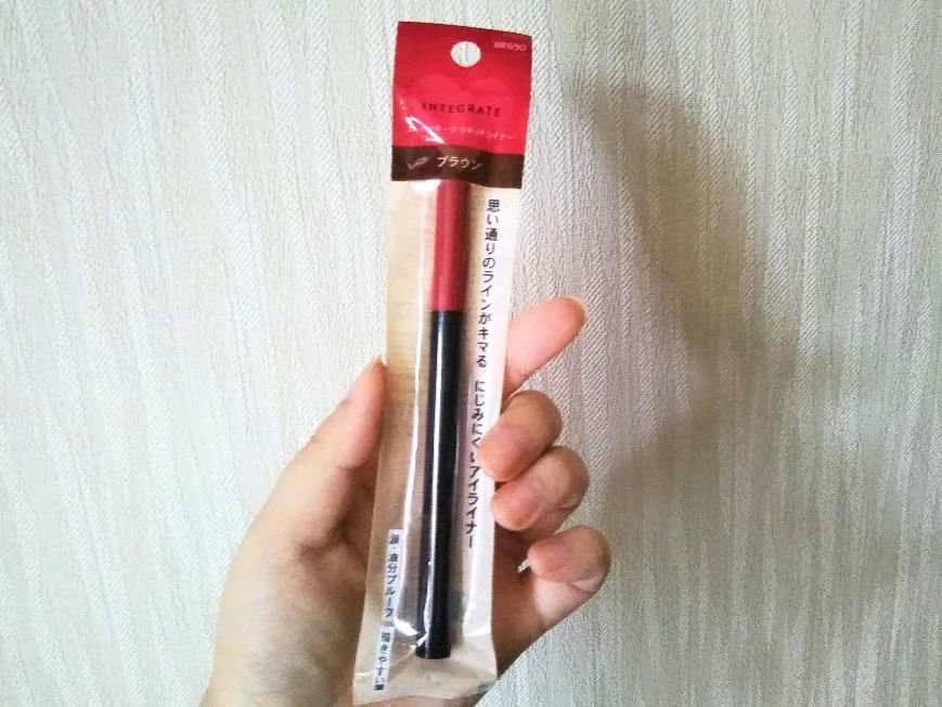 スーパーキープ リキッドライナー/インテグレート/リキッドアイライナーを使ったクチコミ（1枚目）