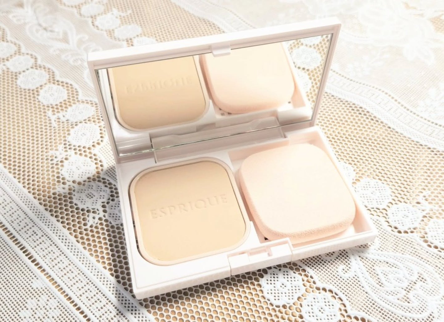 メルティセラム グロウパウダー/ESPRIQUE/パウダーファンデーションを使ったクチコミ(1枚目)