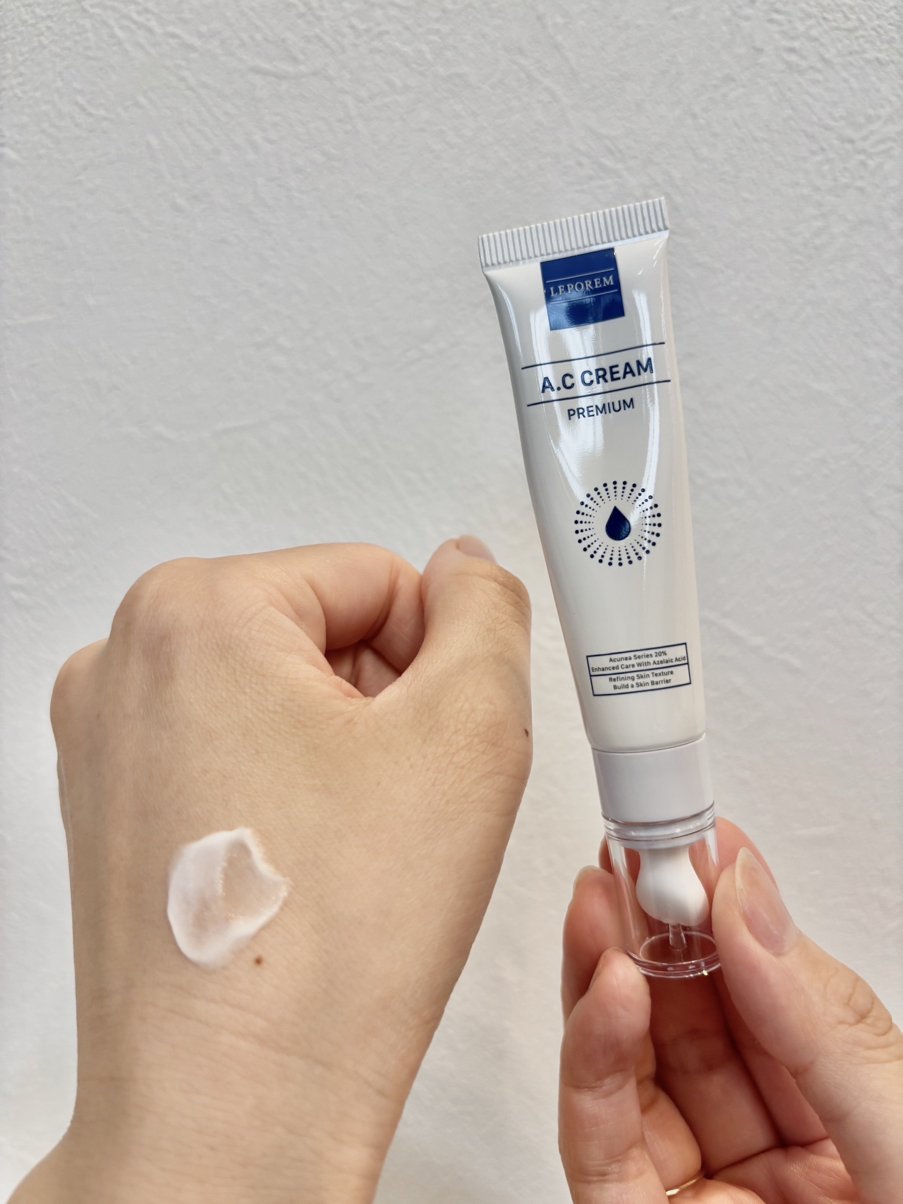 LEPOREM A.Cクリーム　プレミアムのクチコミ「最近話題のLEPOREM A.Cクリーム PREMIUM✨
純アゼライン酸20%配合の高濃度ク.....」（3枚目）