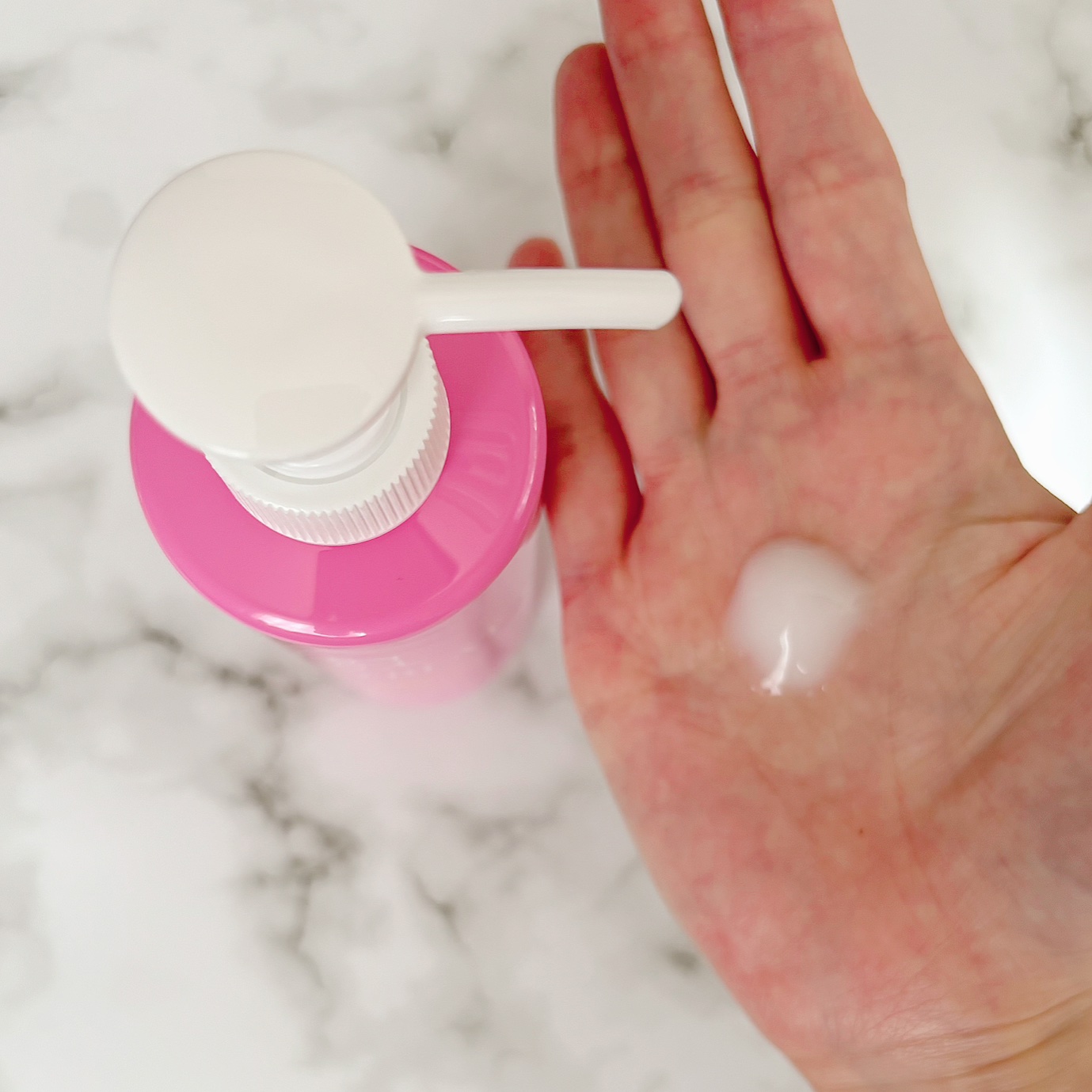 ヘパトリート 薬用保湿化粧水　[医薬部外品]/ゼトックスタイル/化粧水を使ったクチコミ（3枚目）