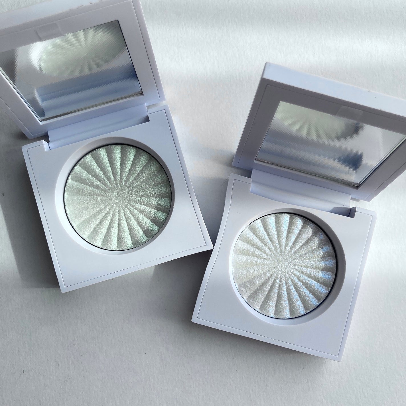 OFRA mini Highlighter/Ofra Cosmetics/パウダーハイライトを使ったクチコミ(1枚目)