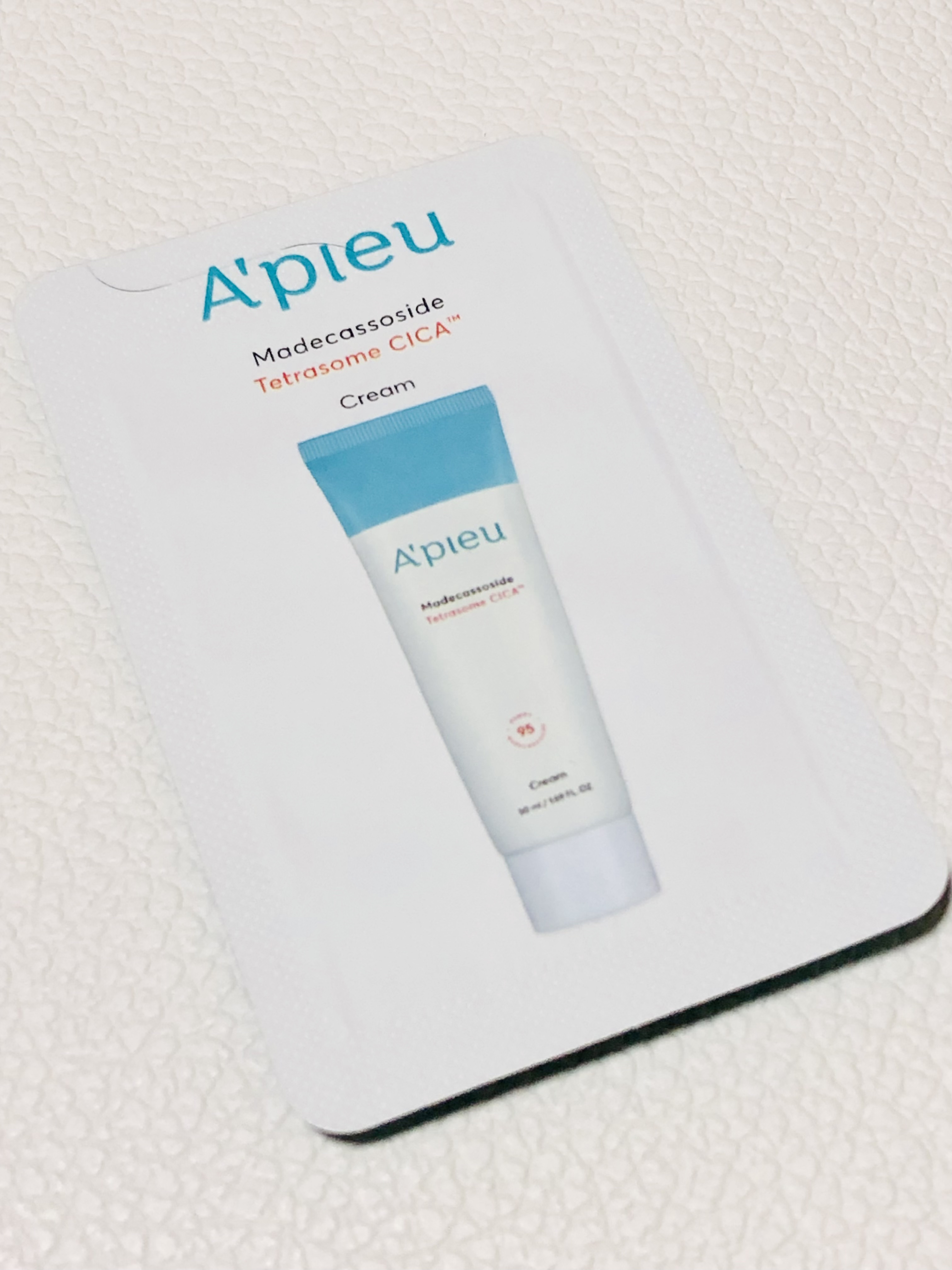 アピュー テトラソーム CICAクリーム/A’pieu/フェイスクリームを使ったクチコミ（3枚目）