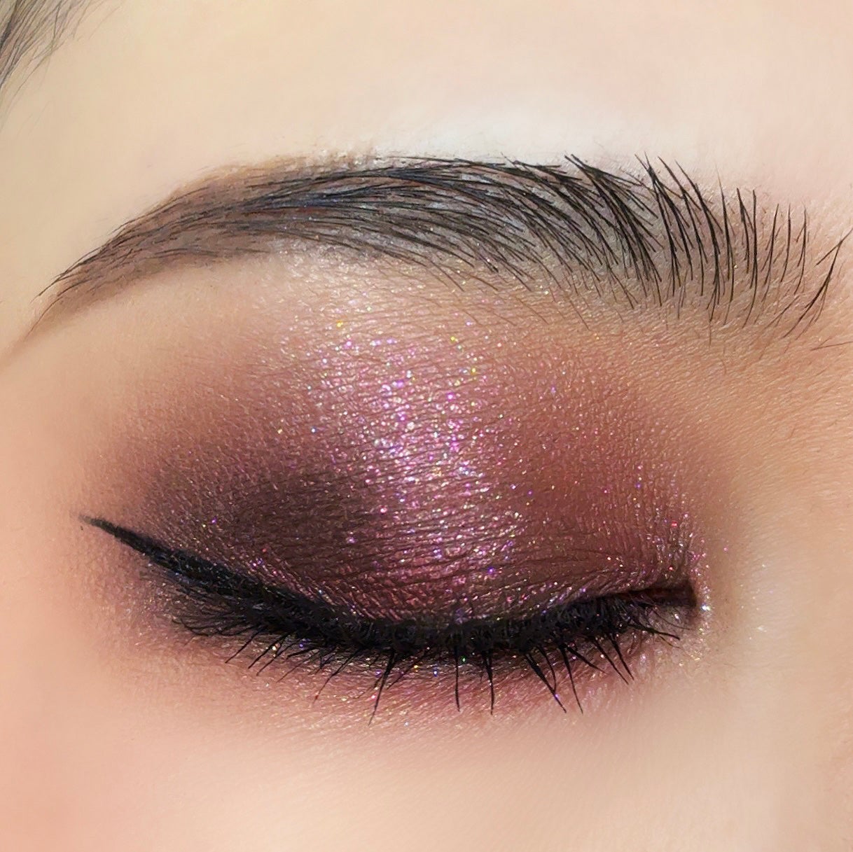 Hallucination Eyeshadow Palette/GirlCult/アイシャドウパレットを使ったクチコミ(3枚目)