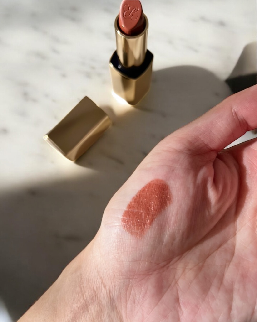 ピュア カラー リップスティック クリーム/ESTEE LAUDER/口紅を使ったクチコミ（3枚目）