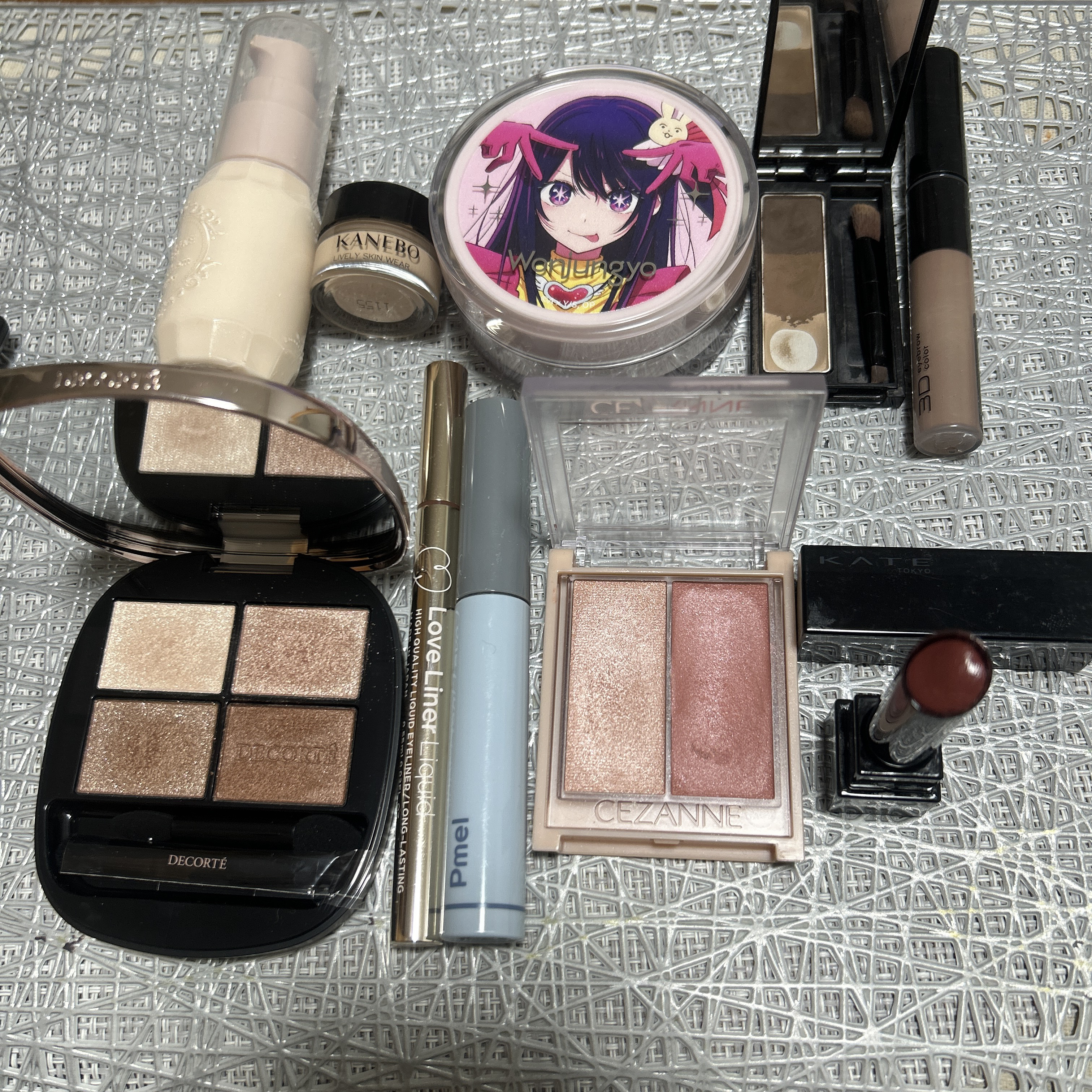 ケイト デザイニングアイブロウ3D/KATE/パウダーアイブロウを使ったクチコミ（2枚目）