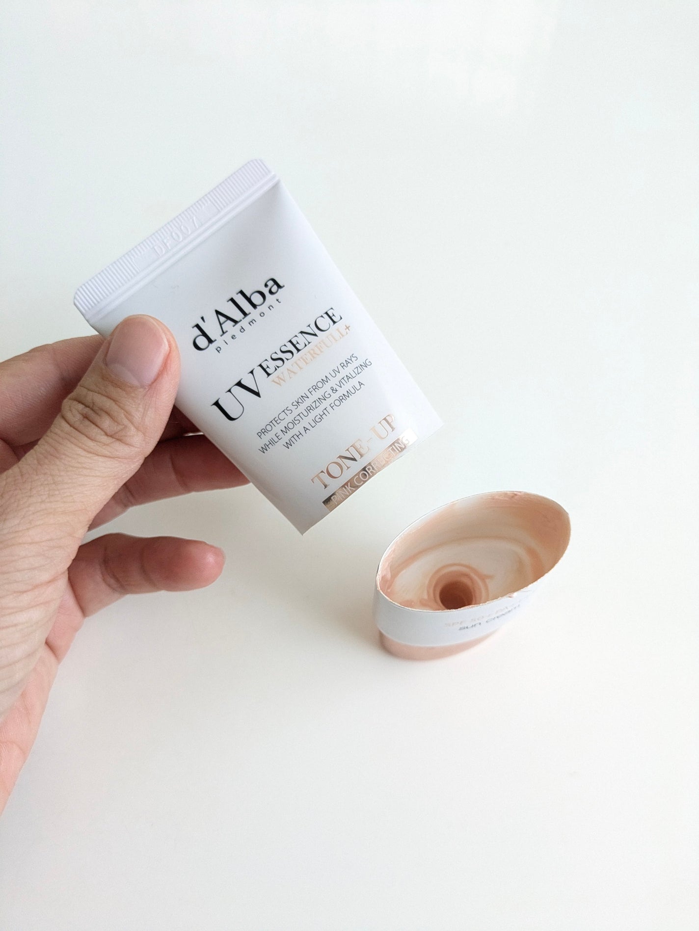 ウォータフルトーンアップサンクリーム/ダルバ/日焼け止めクリームを使ったクチコミ(1枚目)