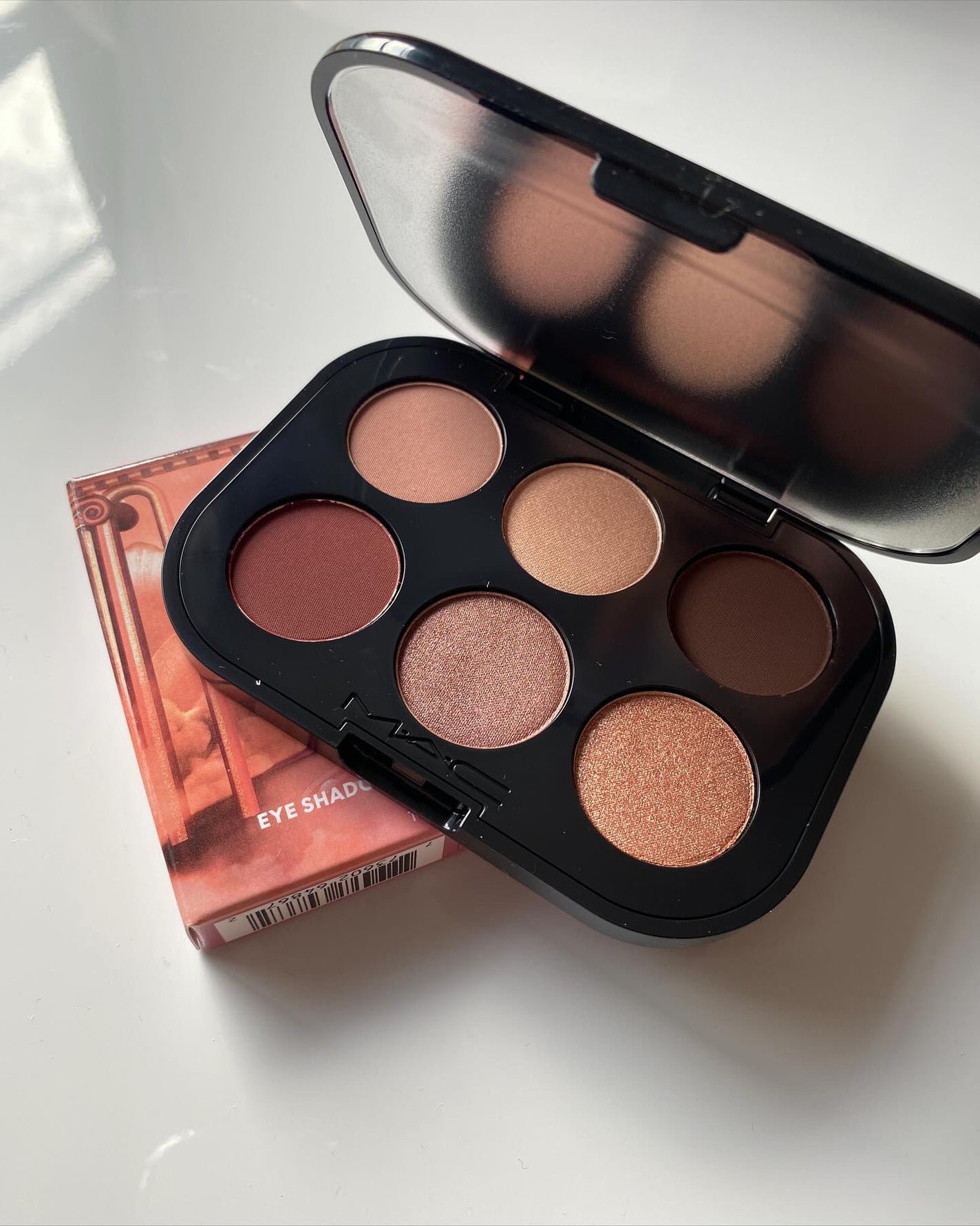 コネクト イン カラー アイシャドウ パレット × 6/M・A・C/アイシャドウパレットを使ったクチコミ(9枚目)