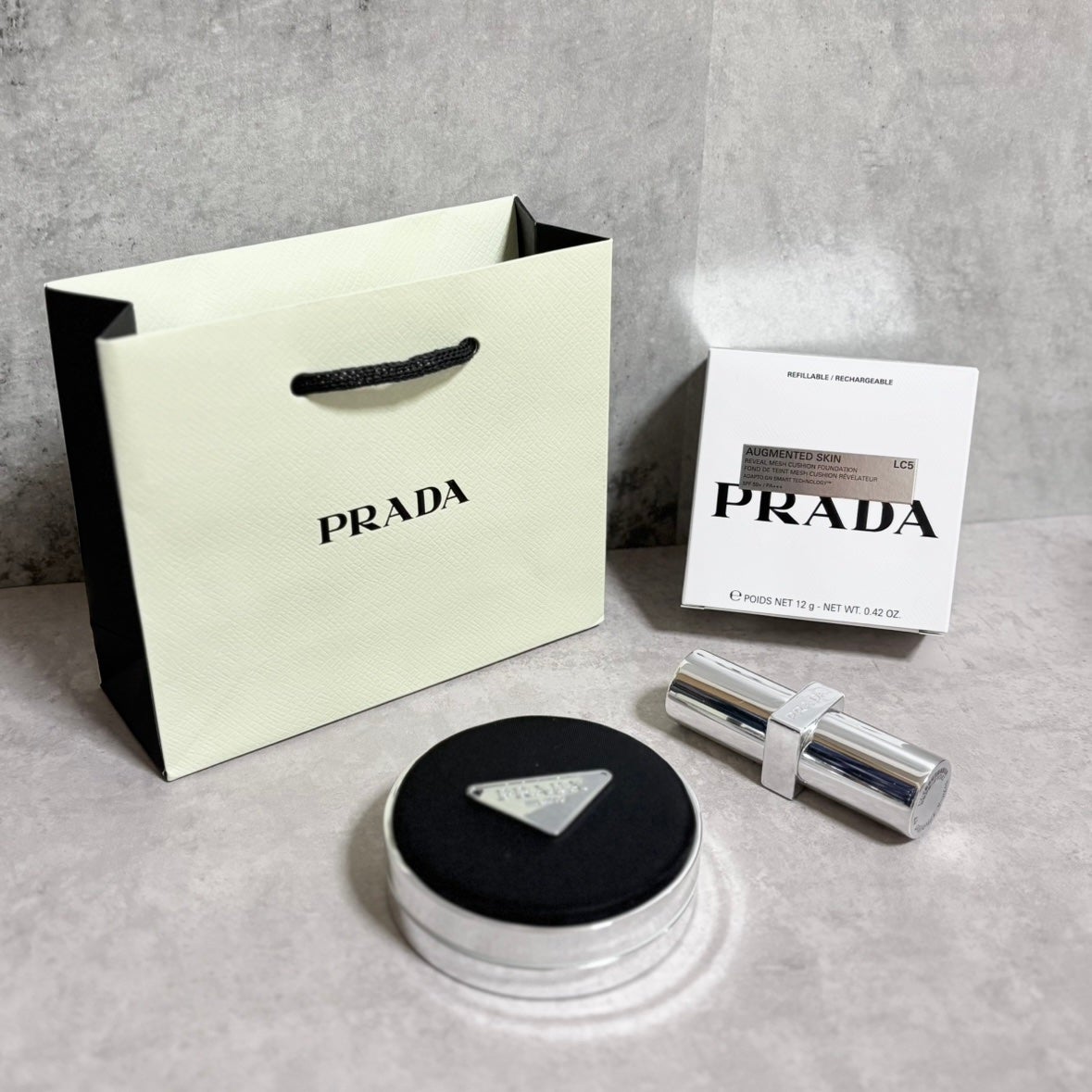 リップ バーム オプティマイジング ケア/PRADA BEAUTY/リップバームを使ったクチコミ(2枚目)