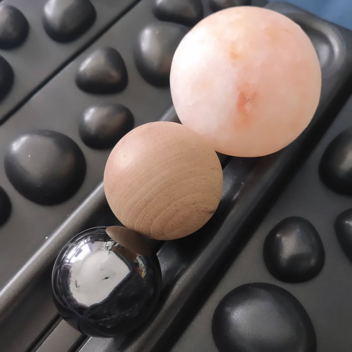 SPACY ON THE MOON(オン・ザ・ムーン)/MOGO/ツボ押し・マッサージグッズを使ったクチコミ（3枚目）