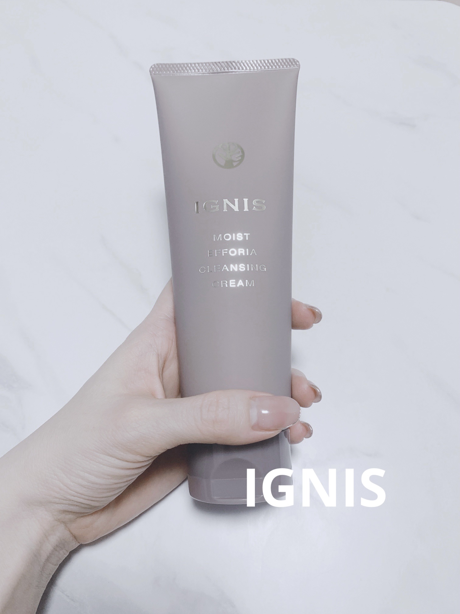イグニス モイスト エフフォーリアクレンジングクリーム/IGNIS/クレンジングクリームを使ったクチコミ（1枚目）