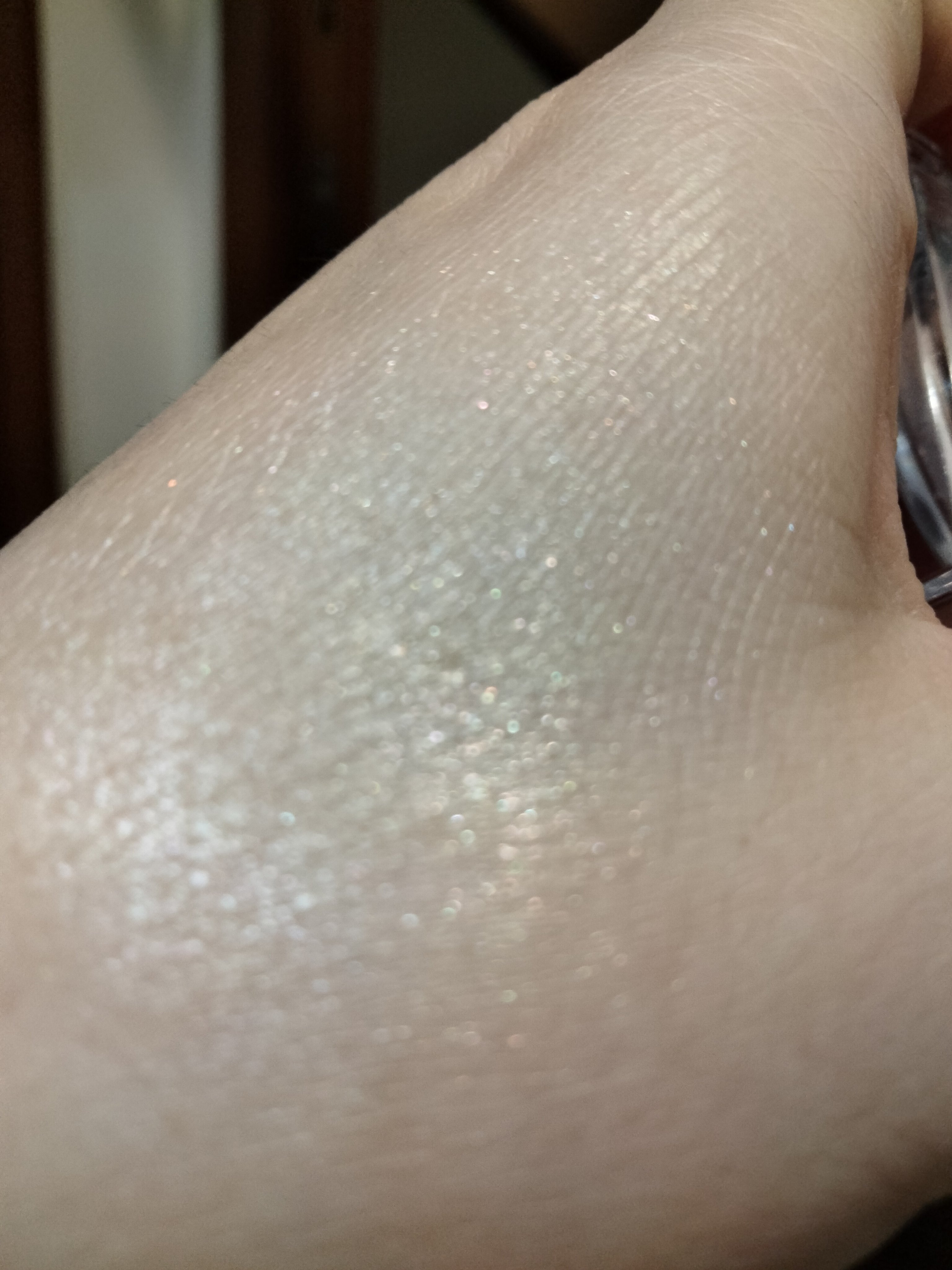 ムーングロウハイライター 01 ムーングロウホワイト/キャンメイク/ハイライトを使ったクチコミ（3枚目）