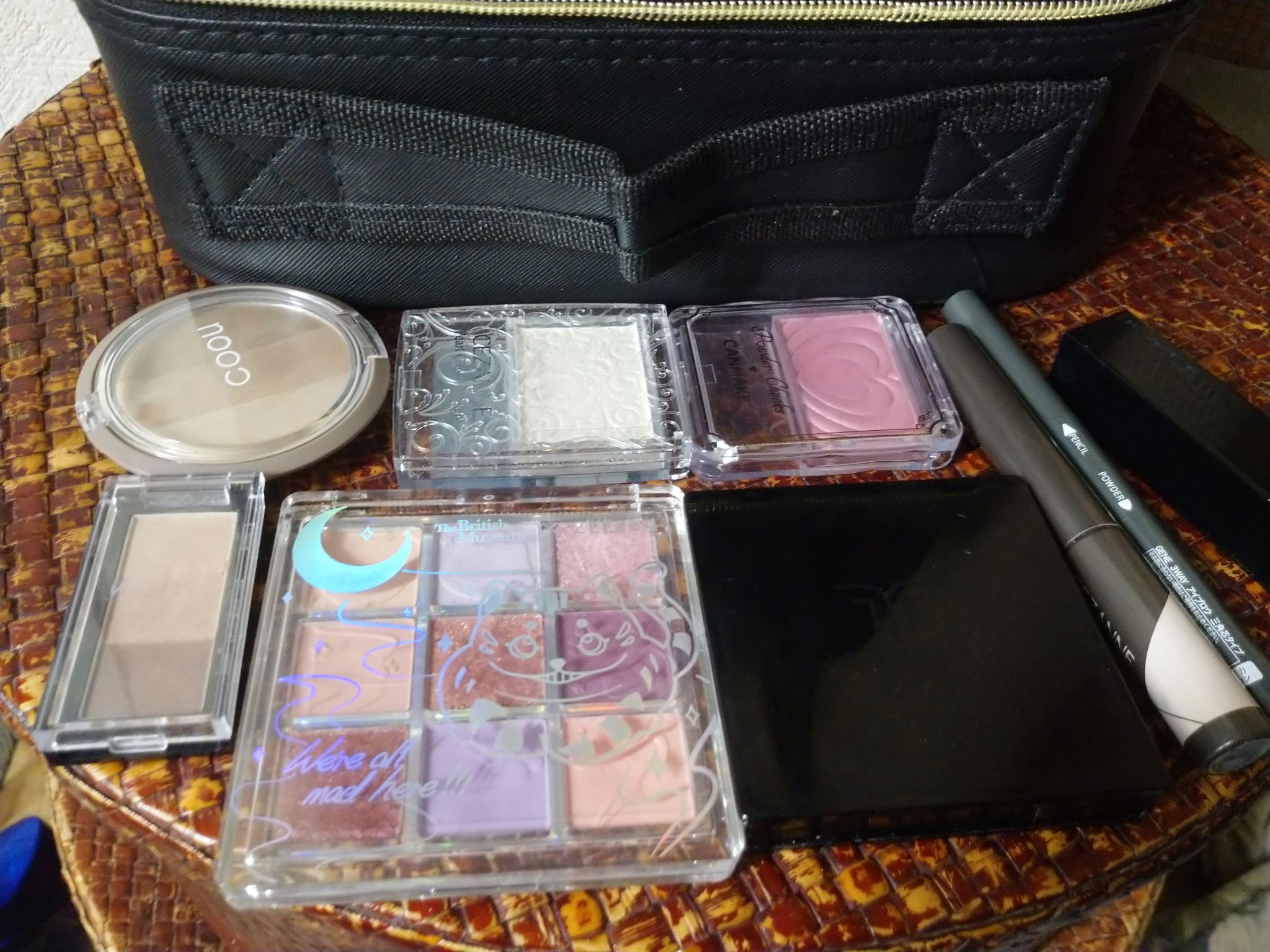 フィニッシングパウダー マット/チャコット・コスメティクス/ルースパウダーを使ったクチコミ（2枚目）