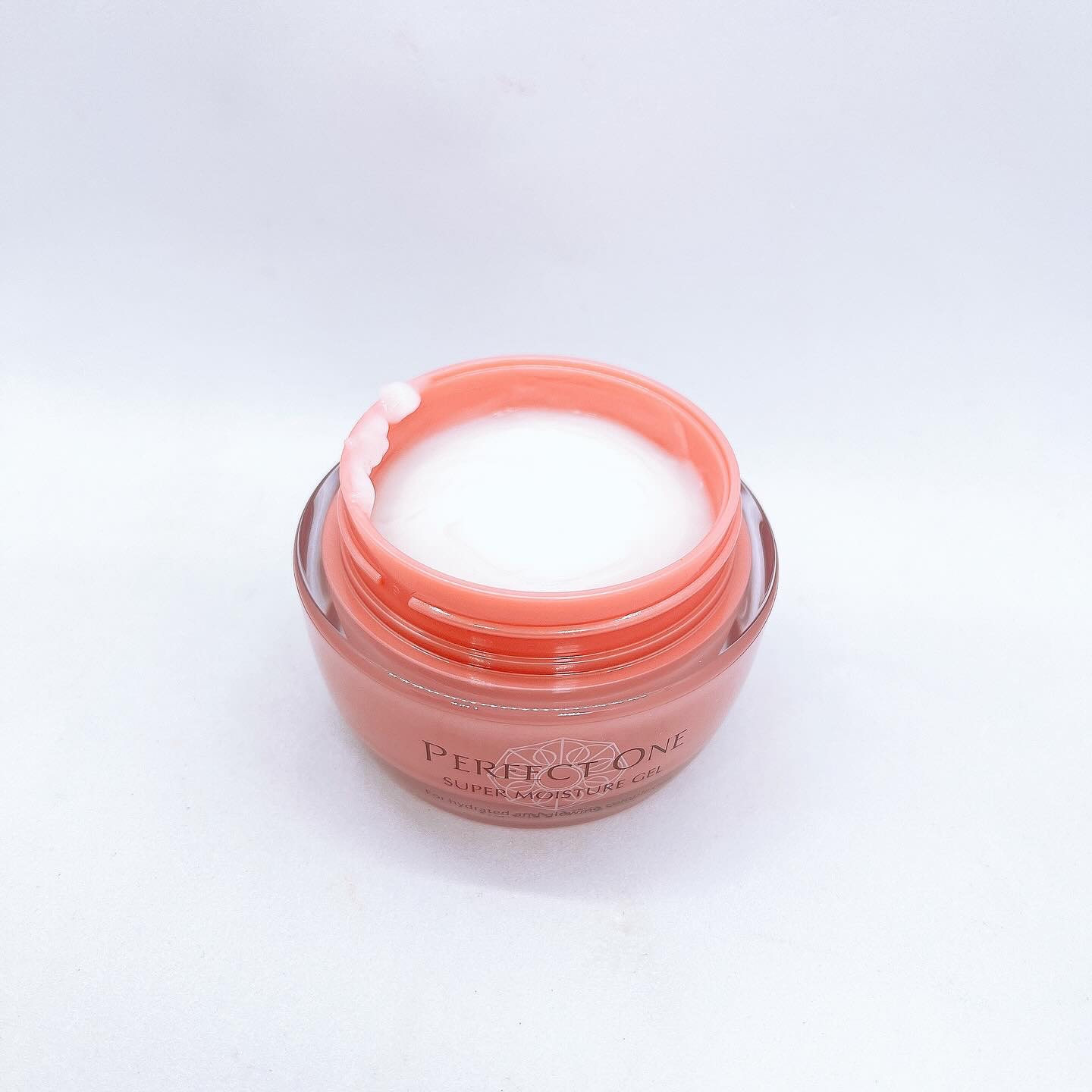 パーフェクトワン スーパーモイスチャージェル/パーフェクトワン/オールインワン化粧品を使ったクチコミ（3枚目）