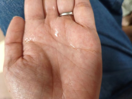 白潤プレミアム薬用浸透美白化粧水/肌ラボ/化粧水を使ったクチコミ(4枚目)