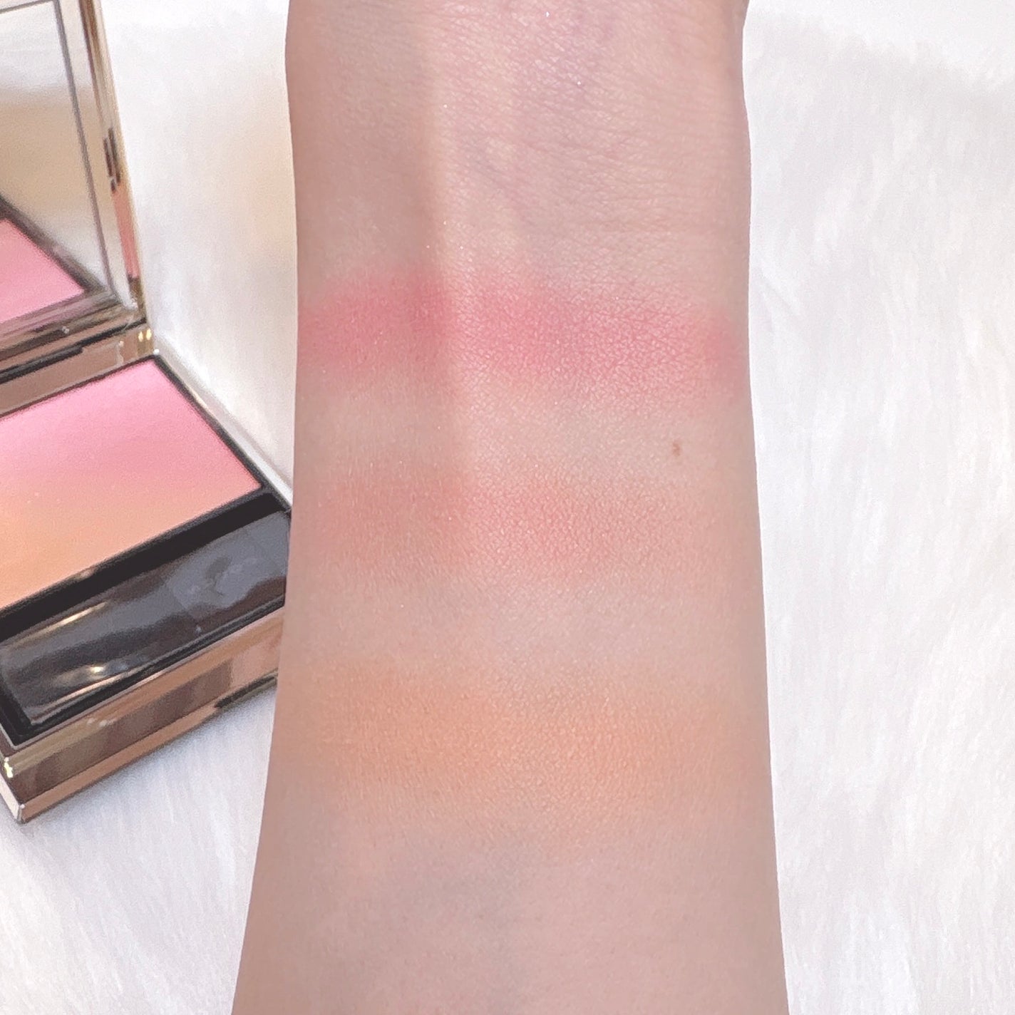 ブラーリング カラー ブラッシュ/SUQQU/パウダーチークを使ったクチコミ(2枚目)