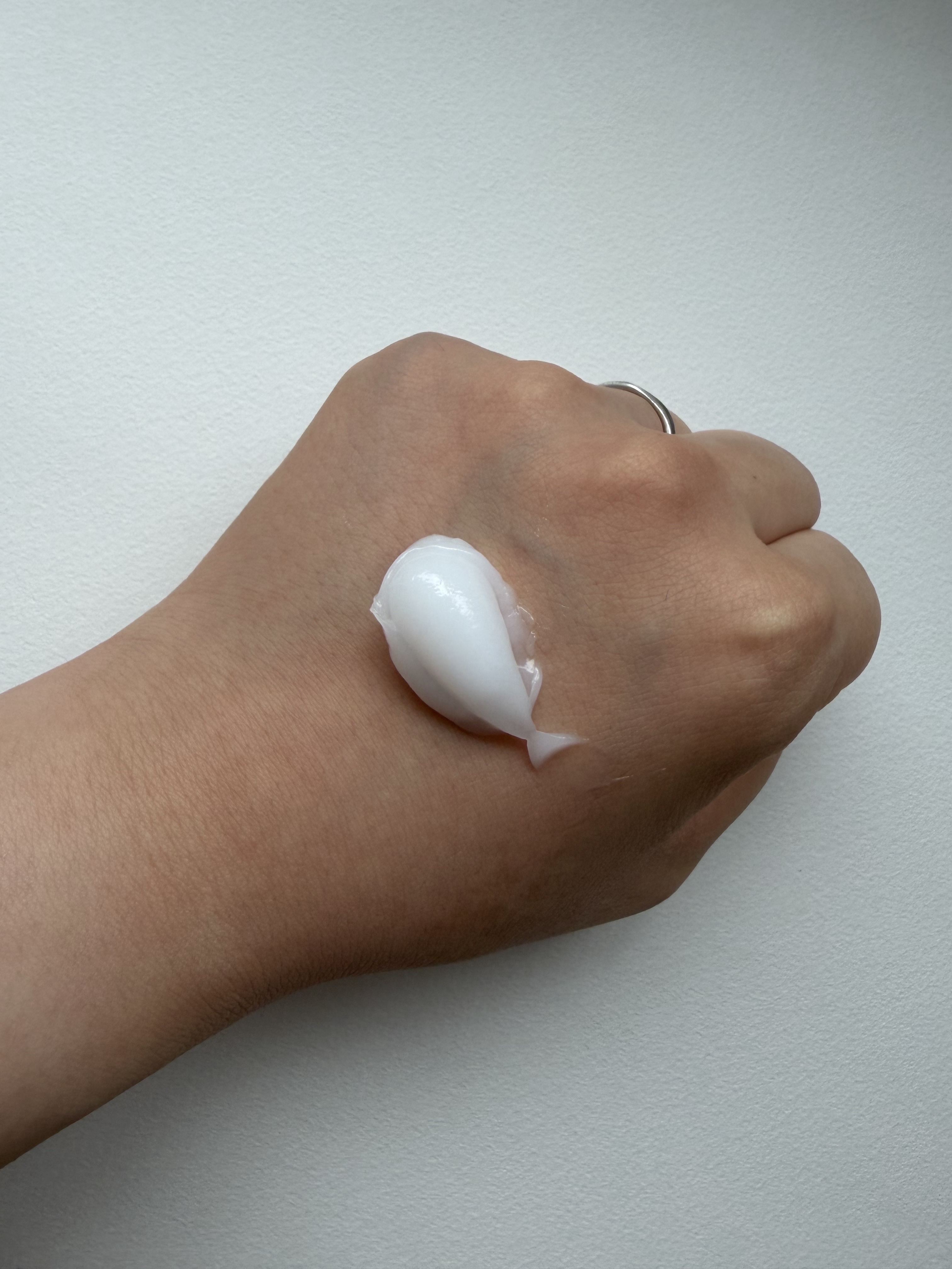 エッセンスインヘアマスク/オルビス/ヘアマスク・ヘアパックを使ったクチコミ（2枚目）