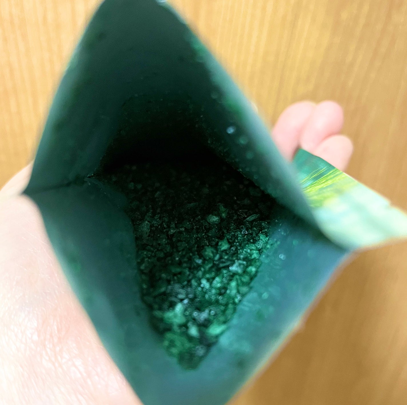 クナイプ グーテルフト バスソルト パイン<松の木>&モミの香り/クナイプ/無機塩系入浴剤を使ったクチコミ(2枚目)