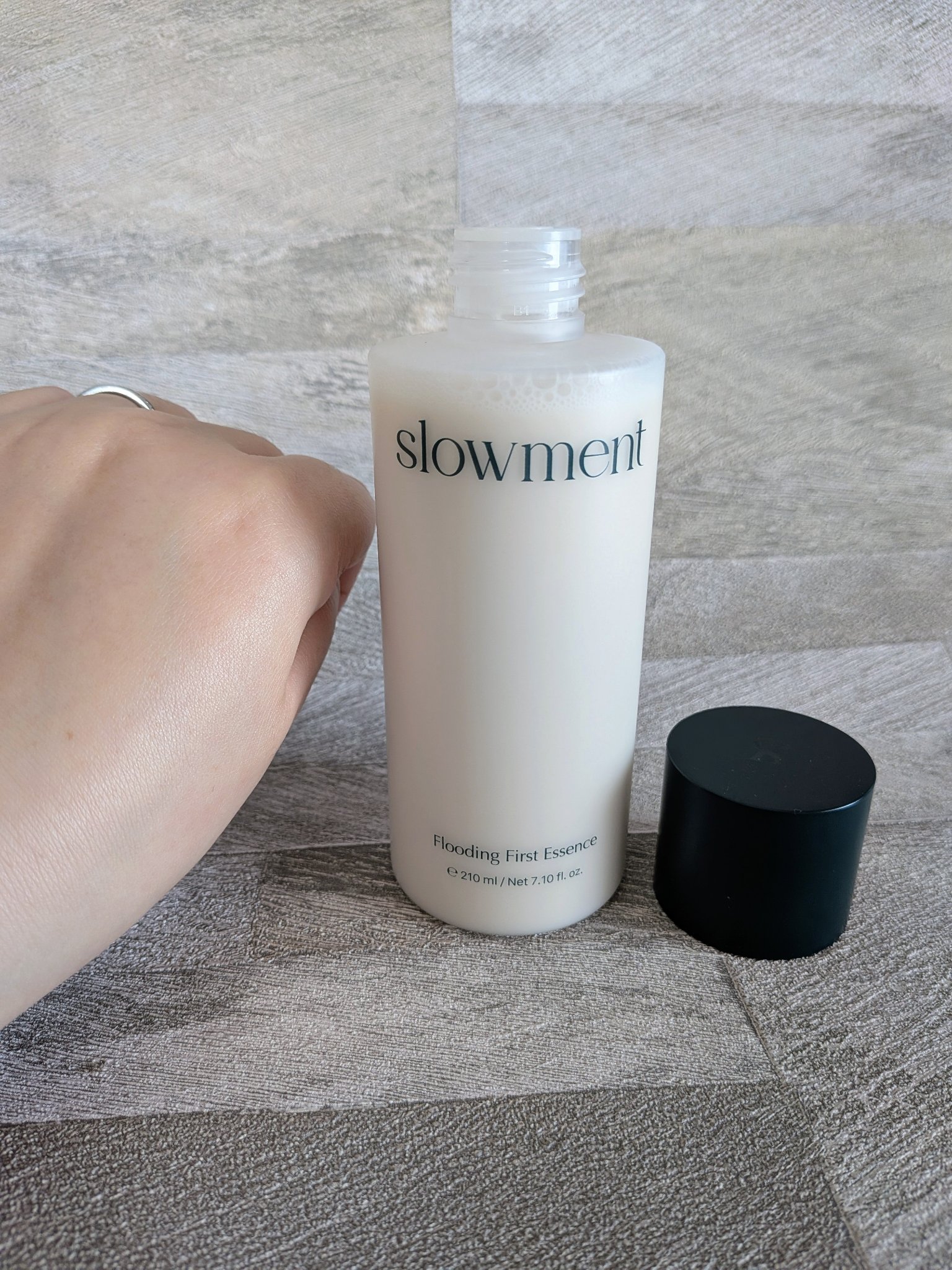 フラッディング ファーストエッセンス/slowment/ブースター・導入液を使ったクチコミ（3枚目）