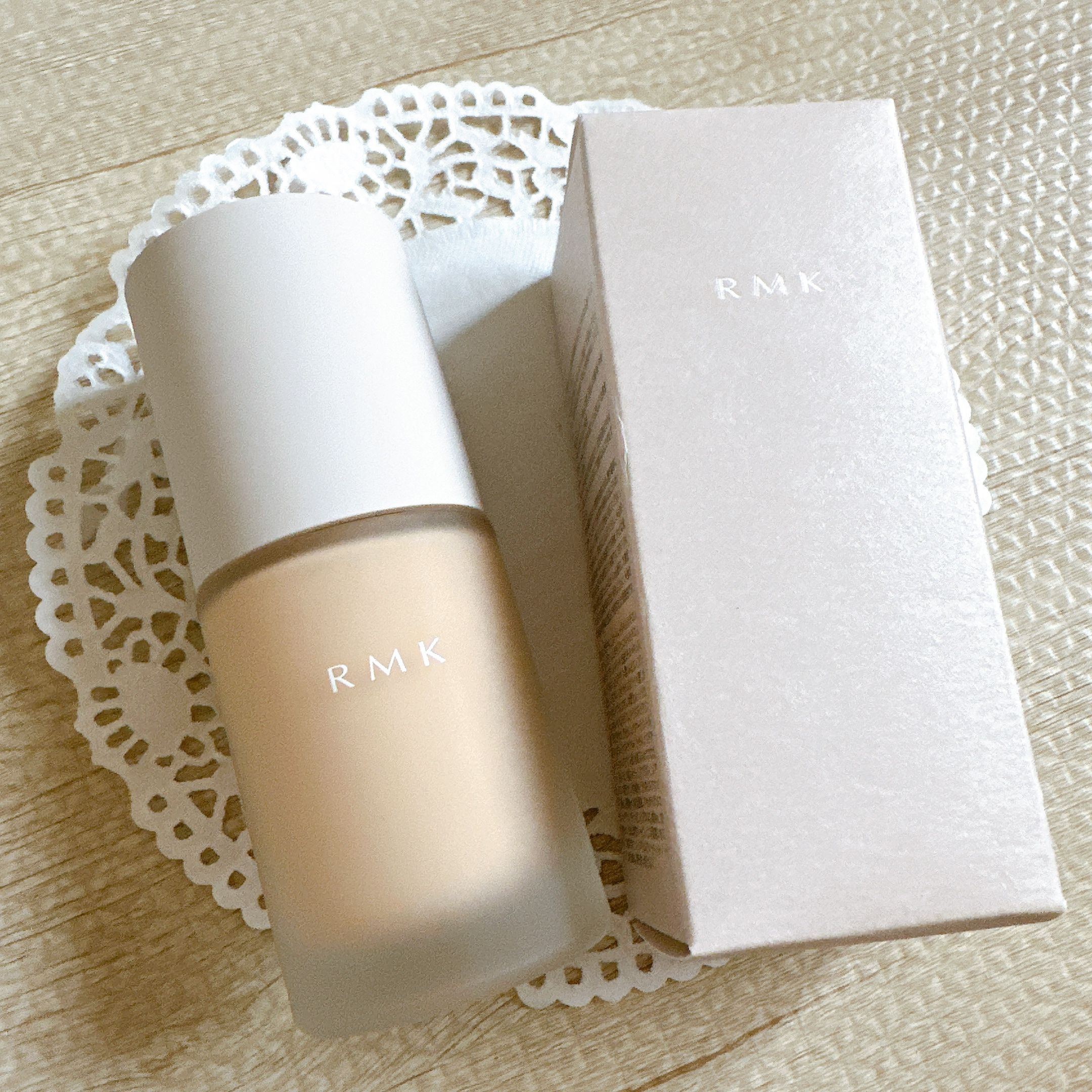 RMK リクイドファンデーション フローレスカバレッジ プラス/RMK/リキッドファンデーションを使ったクチコミ（2枚目）