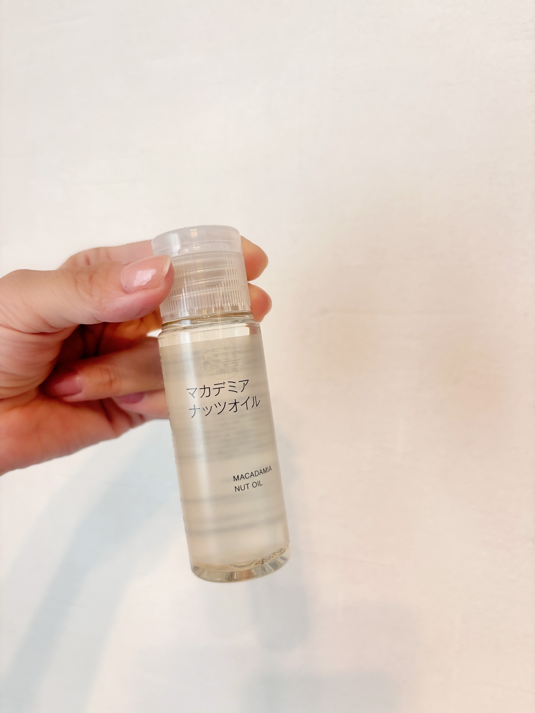 マカデミアナッツオイル/無印良品/フェイスオイルを使ったクチコミ（1枚目）