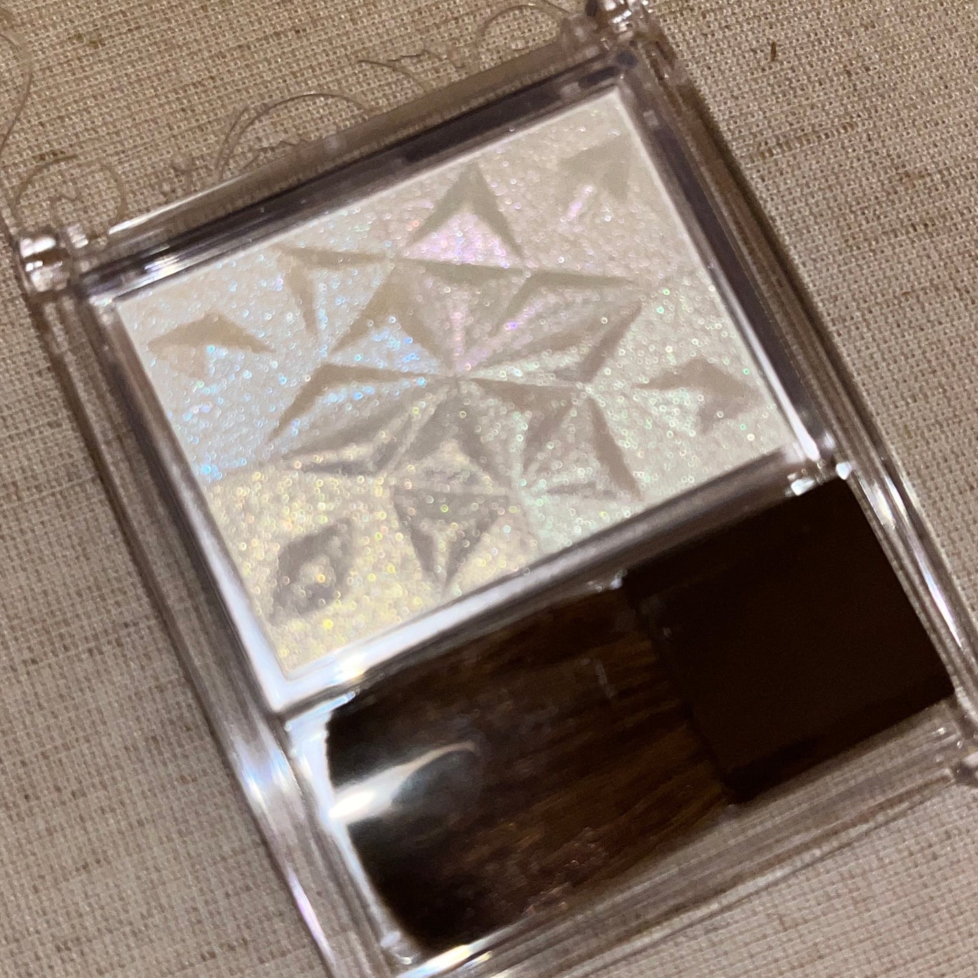 パールグロウハイライト SP3/CEZANNE/ハイライトを使ったクチコミ(2枚目)