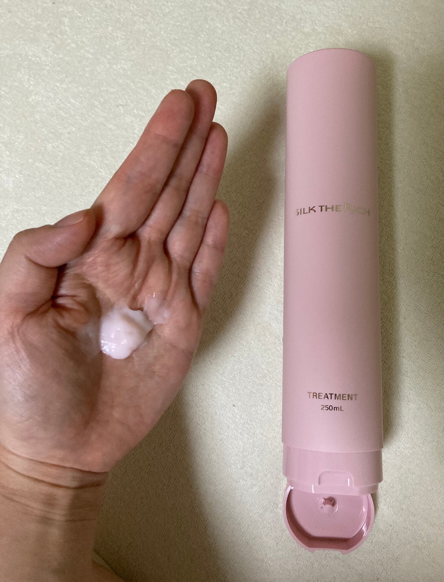 SILK THE RICH ハイモイスト&リペア シャンプー・トリートメント/SILK THE RICH/市販シャンプーを使ったクチコミ(3枚目)