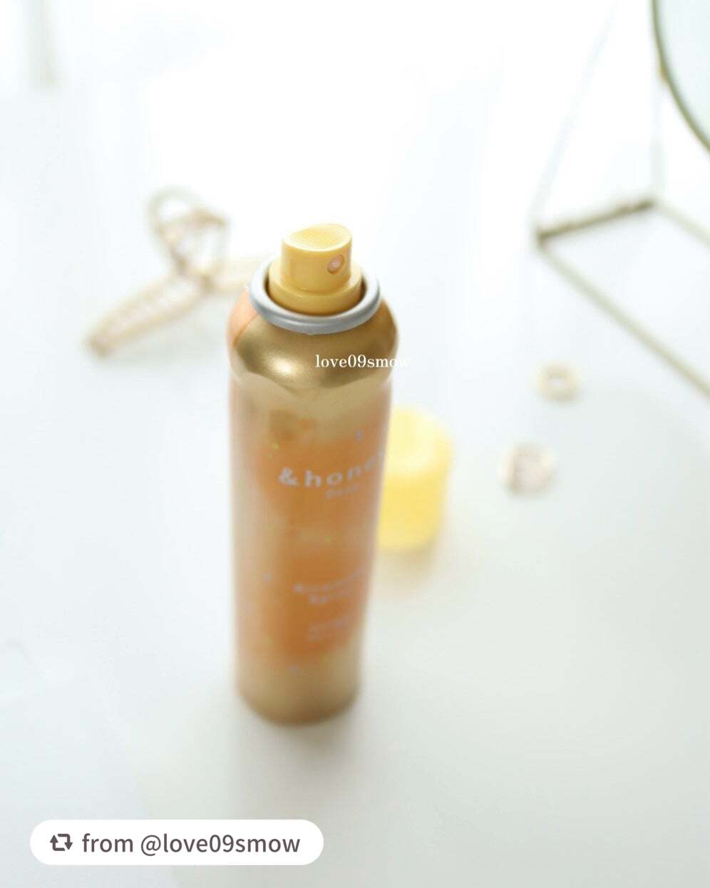 ディープモイスト キラメキスプレー/&honey/ヘアスプレーを使ったクチコミ(3枚目)