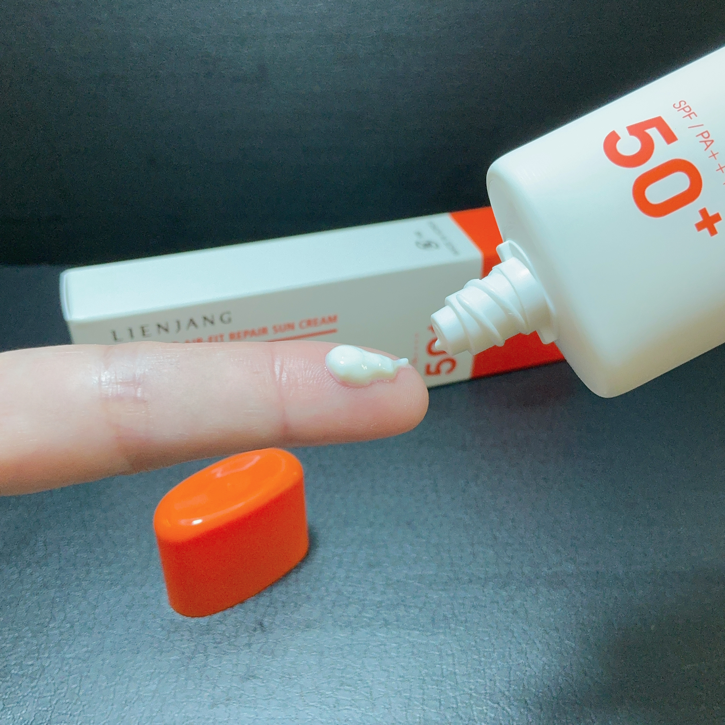 UVシールド エアフィット リペア サンクリーム/リエンジャン/日焼け止めクリームを使ったクチコミ（3枚目）