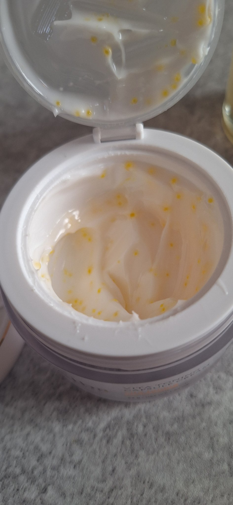 ビタトーニングカプセルセラム/ダルバ/美容液を使ったクチコミ（2枚目）