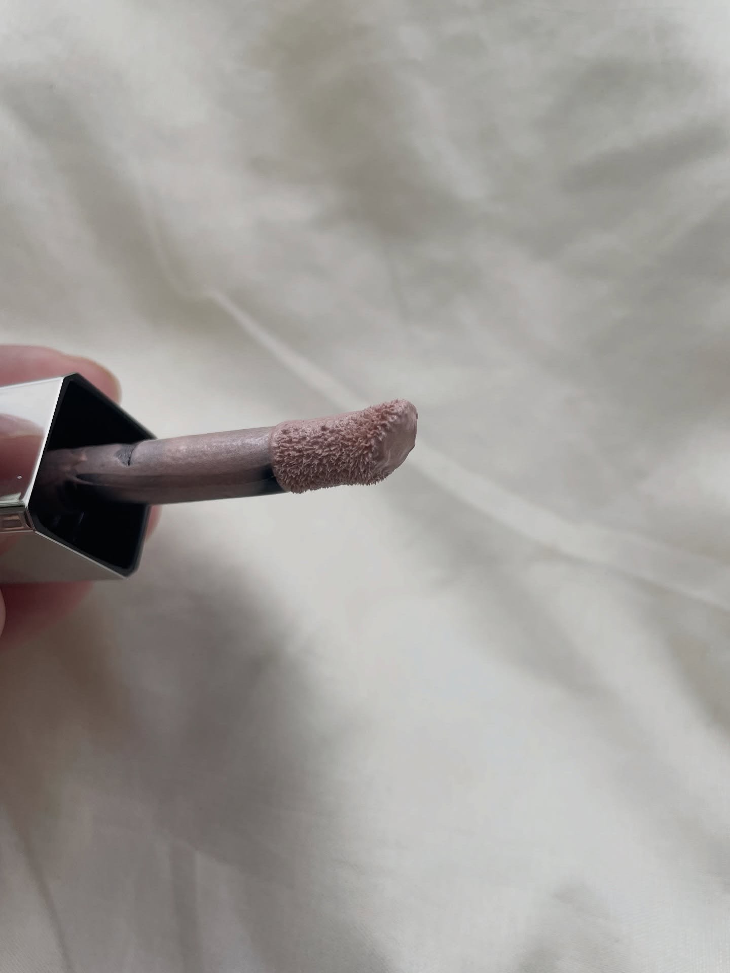 レブロン グロウ ハイライター/REVLON/リキッドハイライトを使ったクチコミ（3枚目）