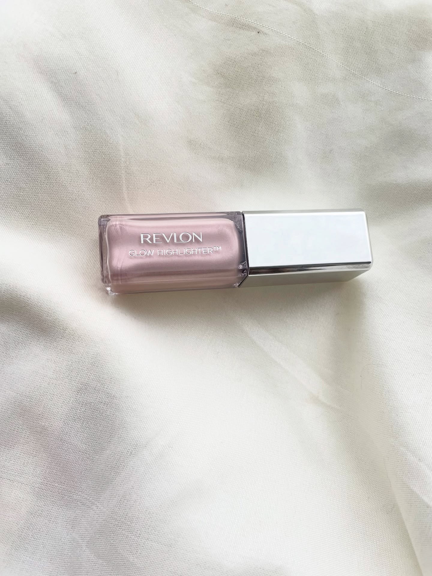 レブロン グロウ ハイライター/REVLON/リキッドハイライトを使ったクチコミ（1枚目）