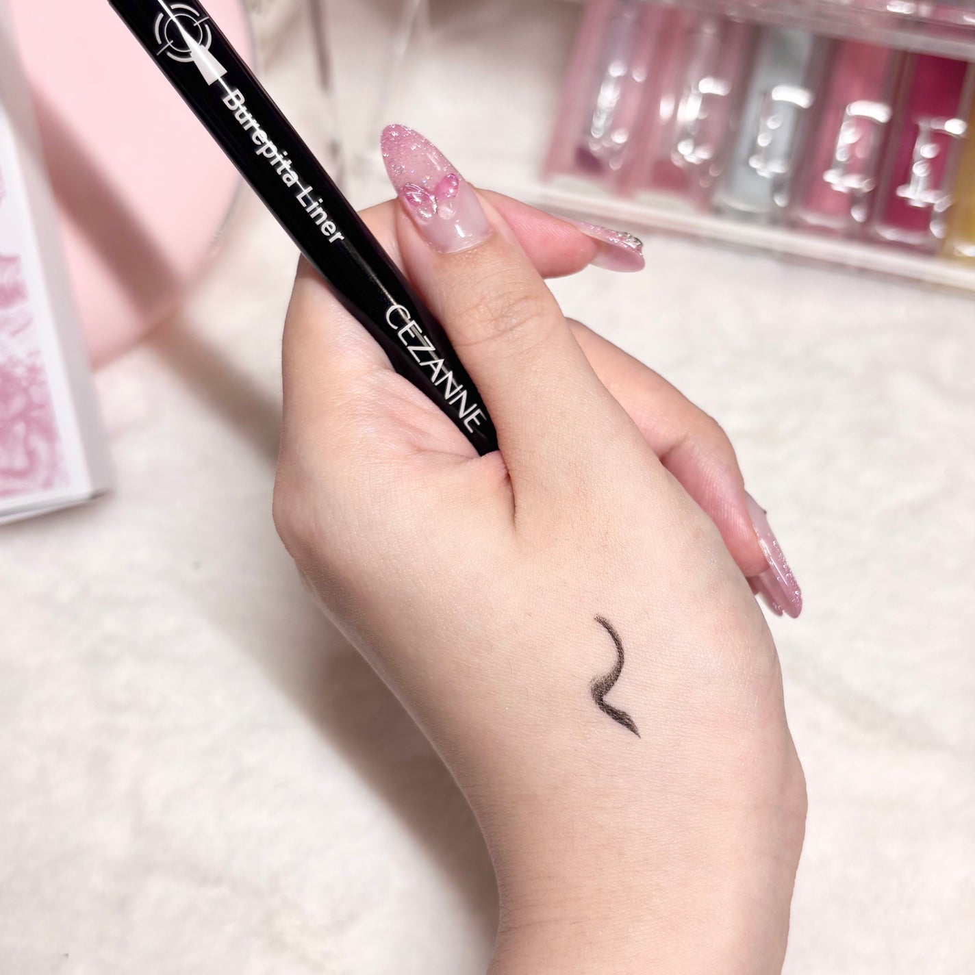 ブレぴたライナー/CEZANNE/アイライナーを使ったクチコミ(4枚目)