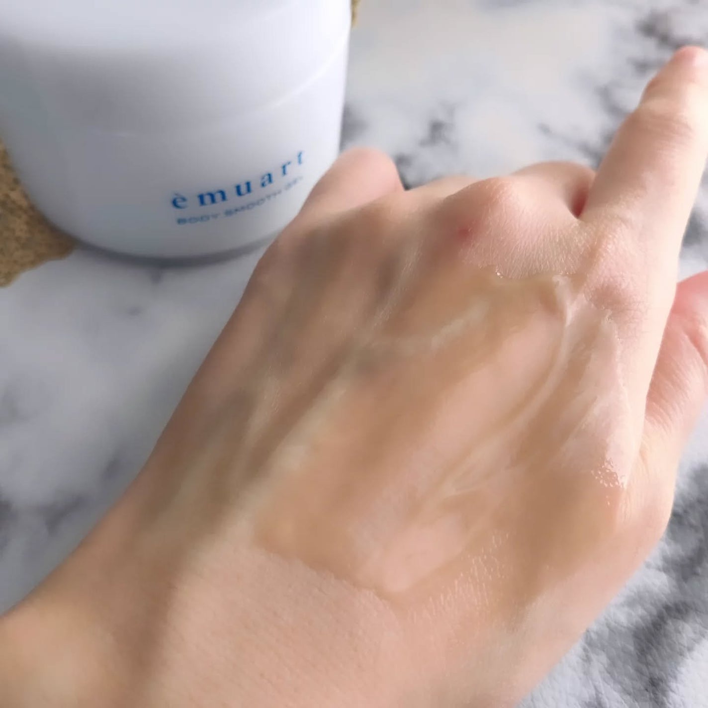 ボディスムースゲル/emuart(エミュアール)/ボディクリームを使ったクチコミ(6枚目)