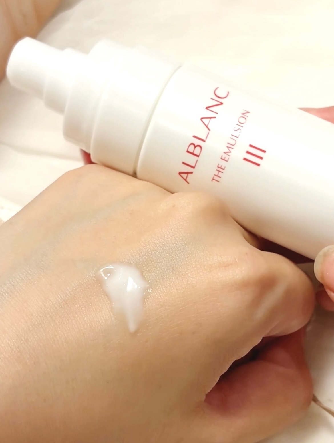 アルブラン ザ エマルジョン Ⅲ/ALBLANC/乳液を使ったクチコミ（3枚目）