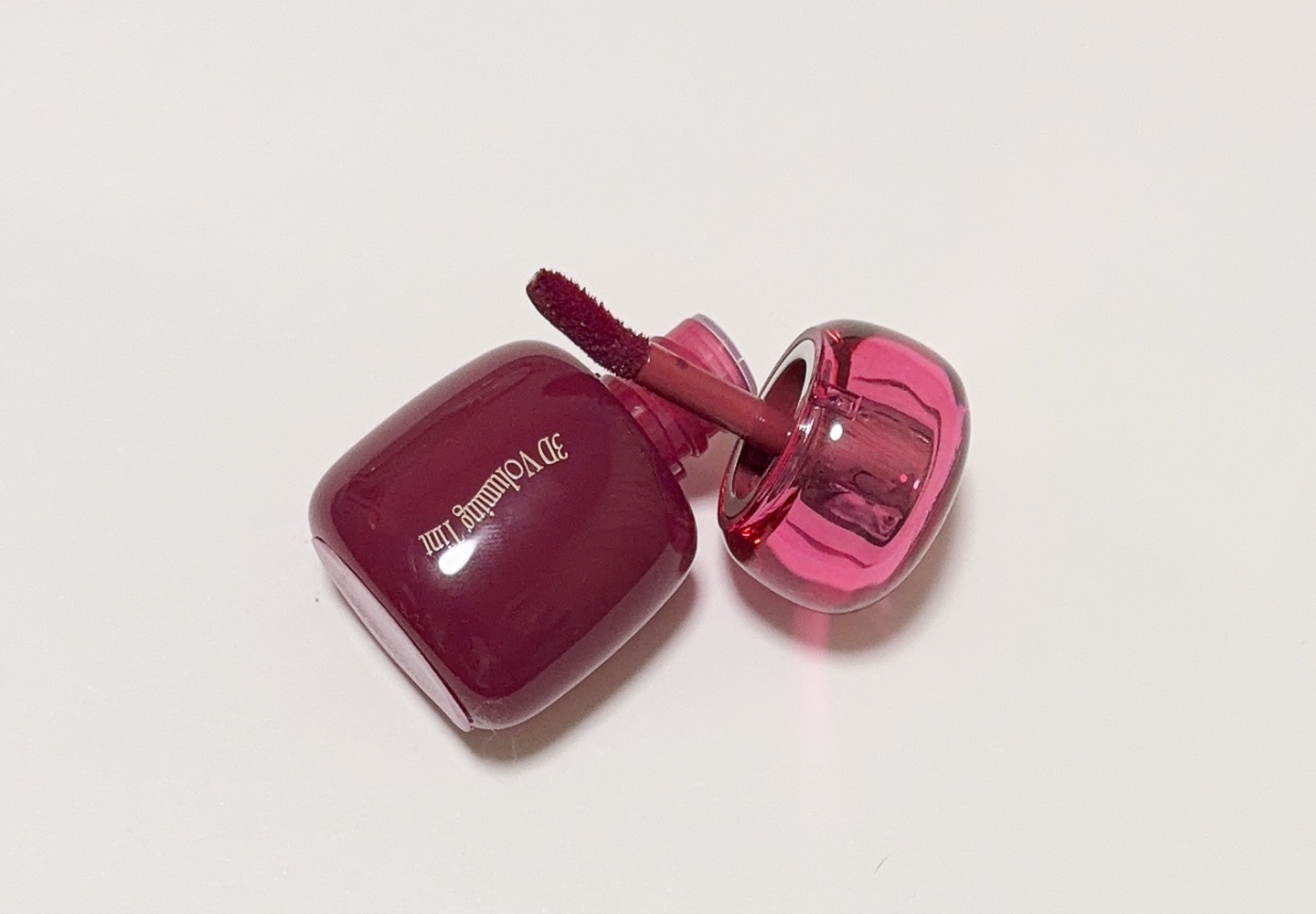 フィー 3Dボリューミングティント/fwee/リップティントを使ったクチコミ（3枚目）