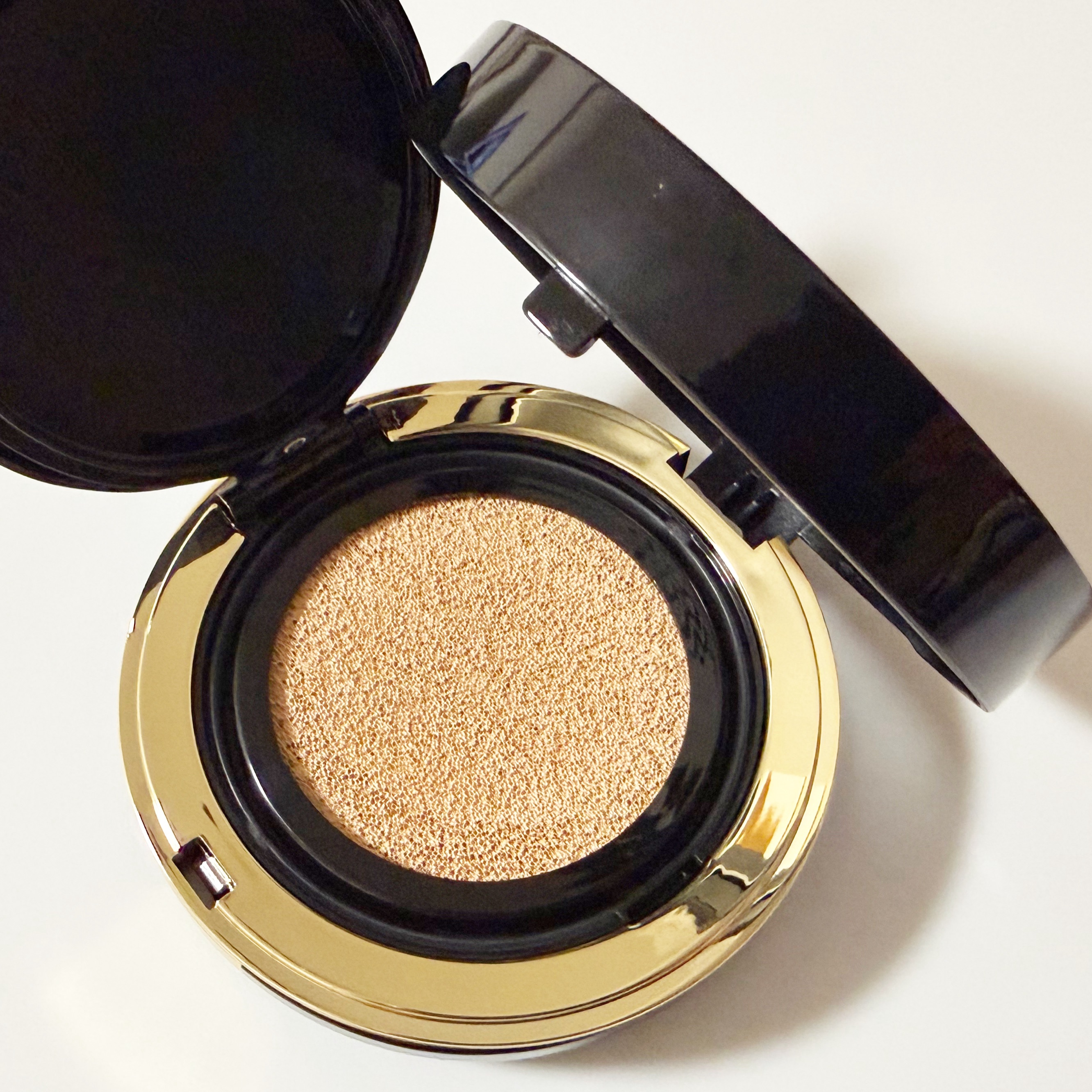 グロウフィットセラムカバークッション/ダルバ/クッションファンデーションを使ったクチコミ（2枚目）