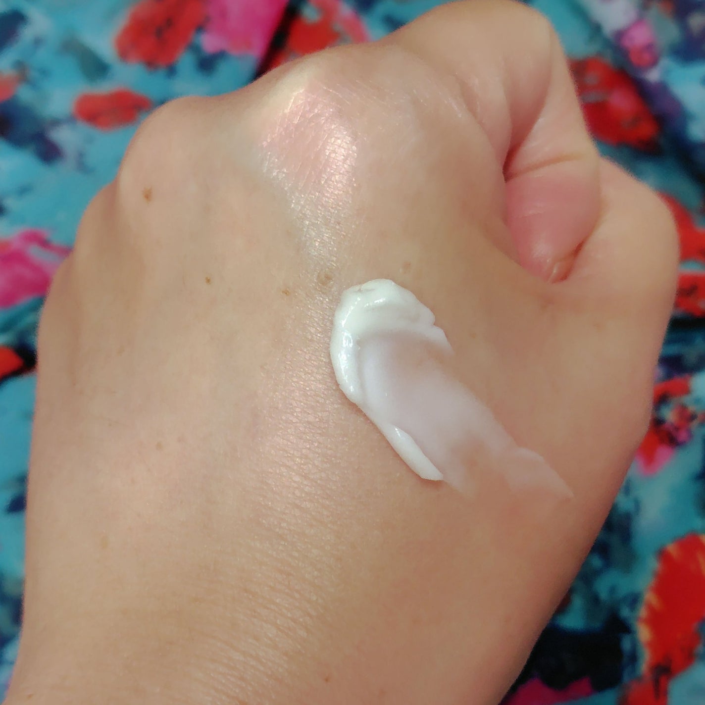 モイスチュアライジング エフフォーリア クリーム/IGNIS/フェイスクリームを使ったクチコミ(4枚目)