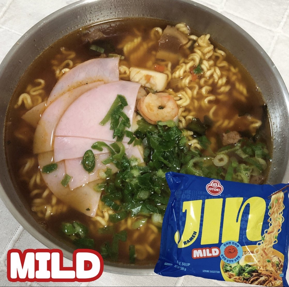 Mmiy_cosme  ãã©ãã100ð«¶ on LIPS ã30å¹Žä»¥äžæããç¶ããéåœã®åœæ°ã©ãŒã¡ã³ð°ð·ãªããã®ããžã³ã©ãŒ..ãïŒ2æç®ïŒ