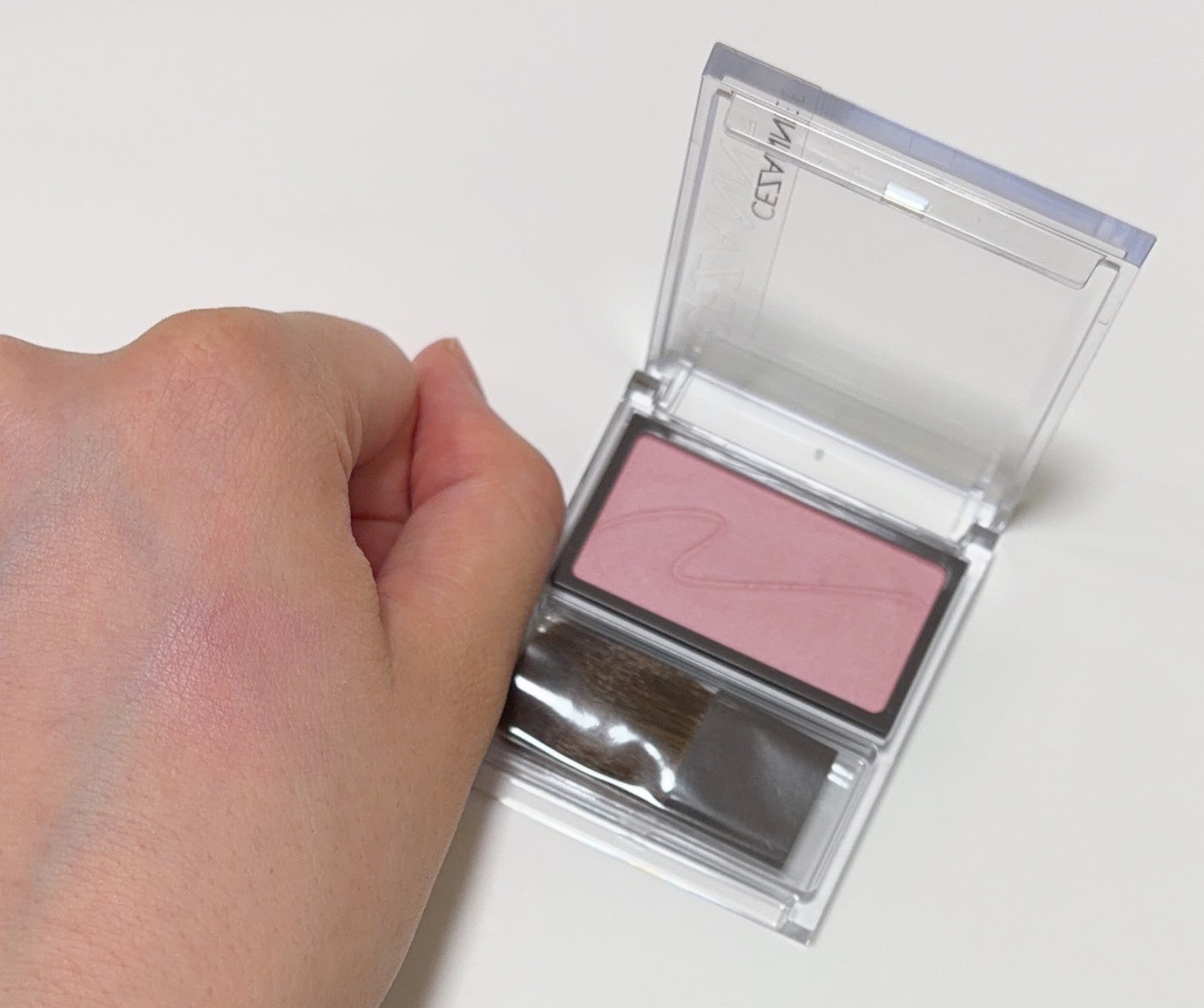 チークブラッシュ/CEZANNE/パウダーチークを使ったクチコミ(3枚目)