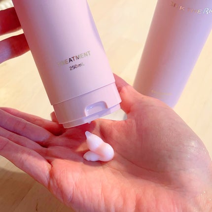 kmgisk on LIPS 「最近乾燥とダメージが気になってきたので、シルクザリッチ ザ・リ..」(3枚目)