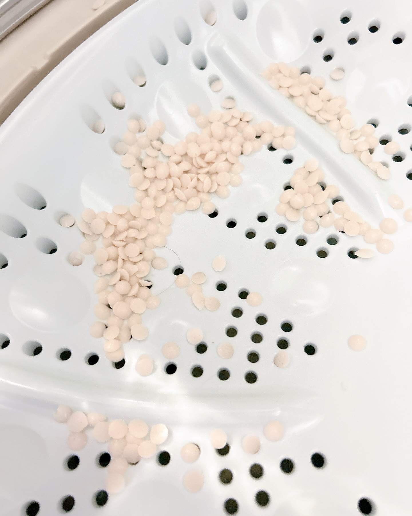 レノアオードリュクスビーズ　リリー&ジャスミンの香り/レノア/柔軟剤を使ったクチコミ（3枚目）