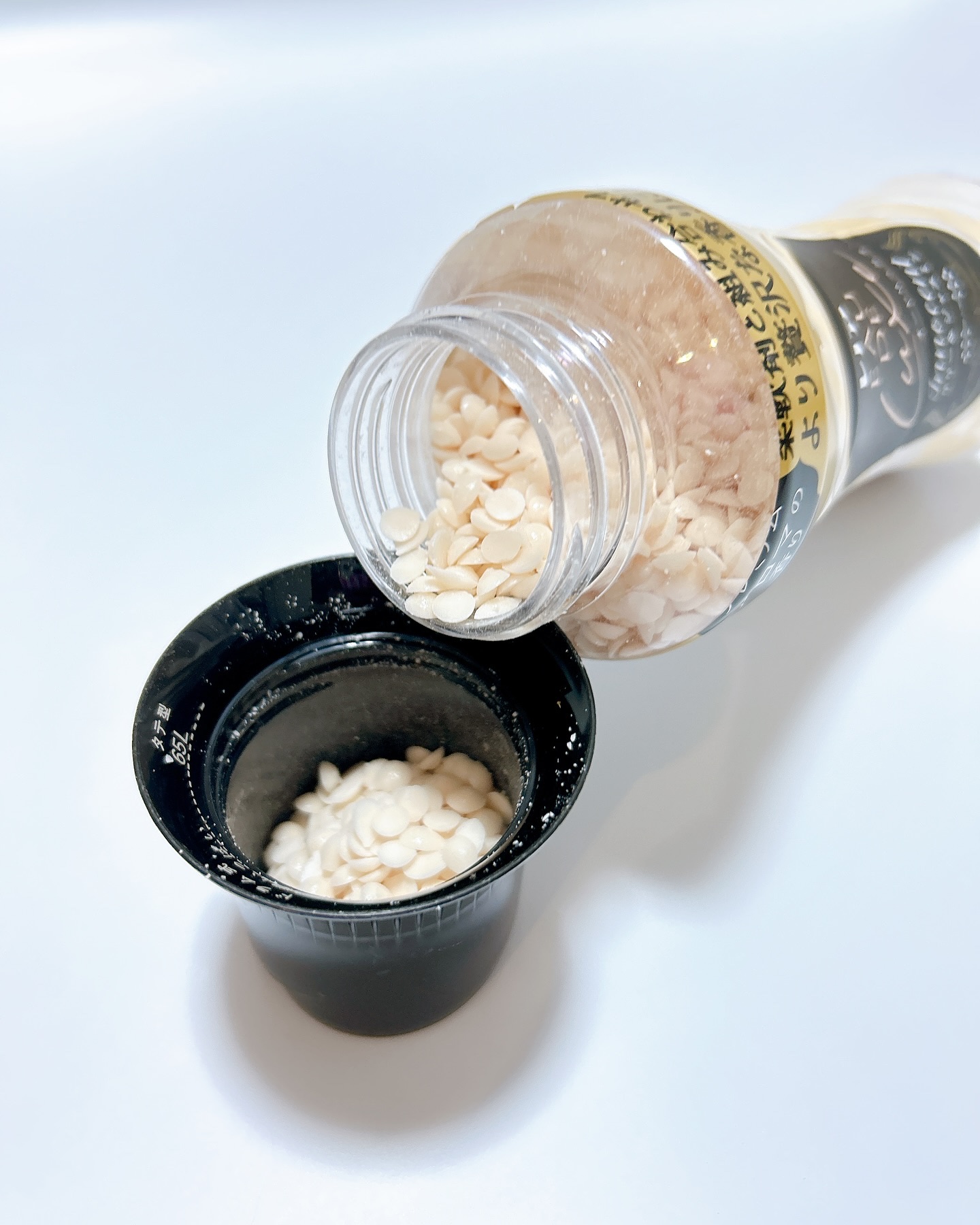 レノアオードリュクスビーズ　リリー&ジャスミンの香り/レノア/柔軟剤を使ったクチコミ（2枚目）