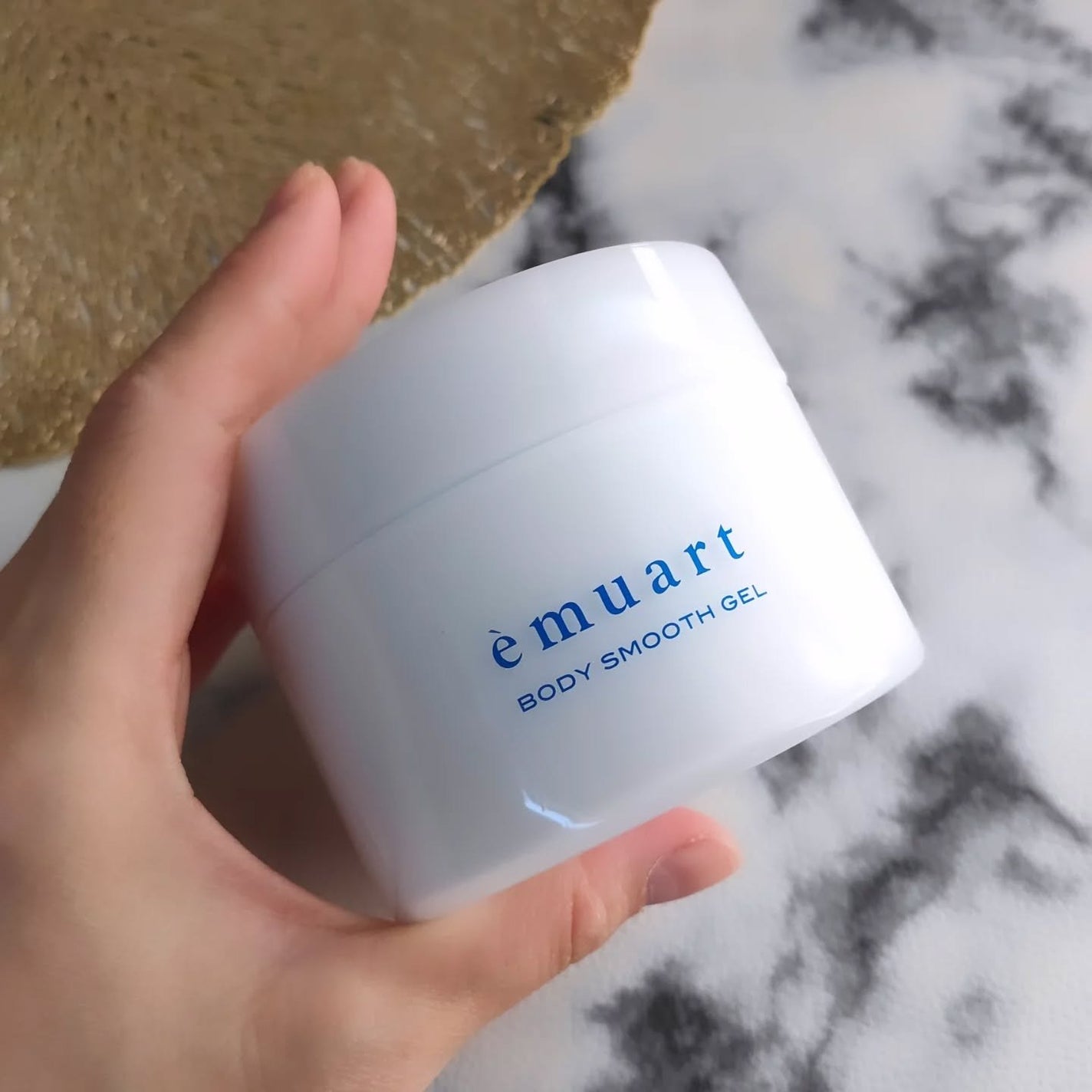 ボディスムースゲル/emuart(エミュアール)/ボディクリームを使ったクチコミ(3枚目)