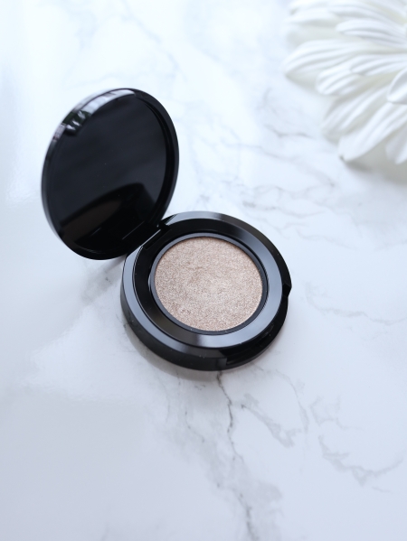 ミネラルスムースシャドー/MiMC/単色アイシャドウを使ったクチコミ（2枚目）